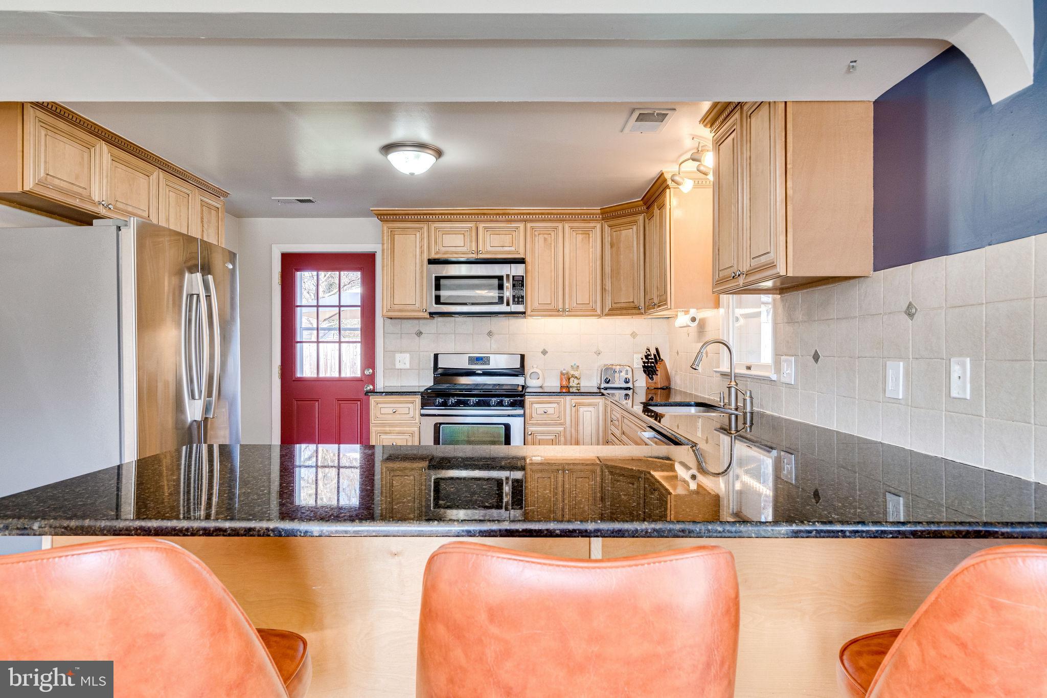 OAK KNOLL - Residential