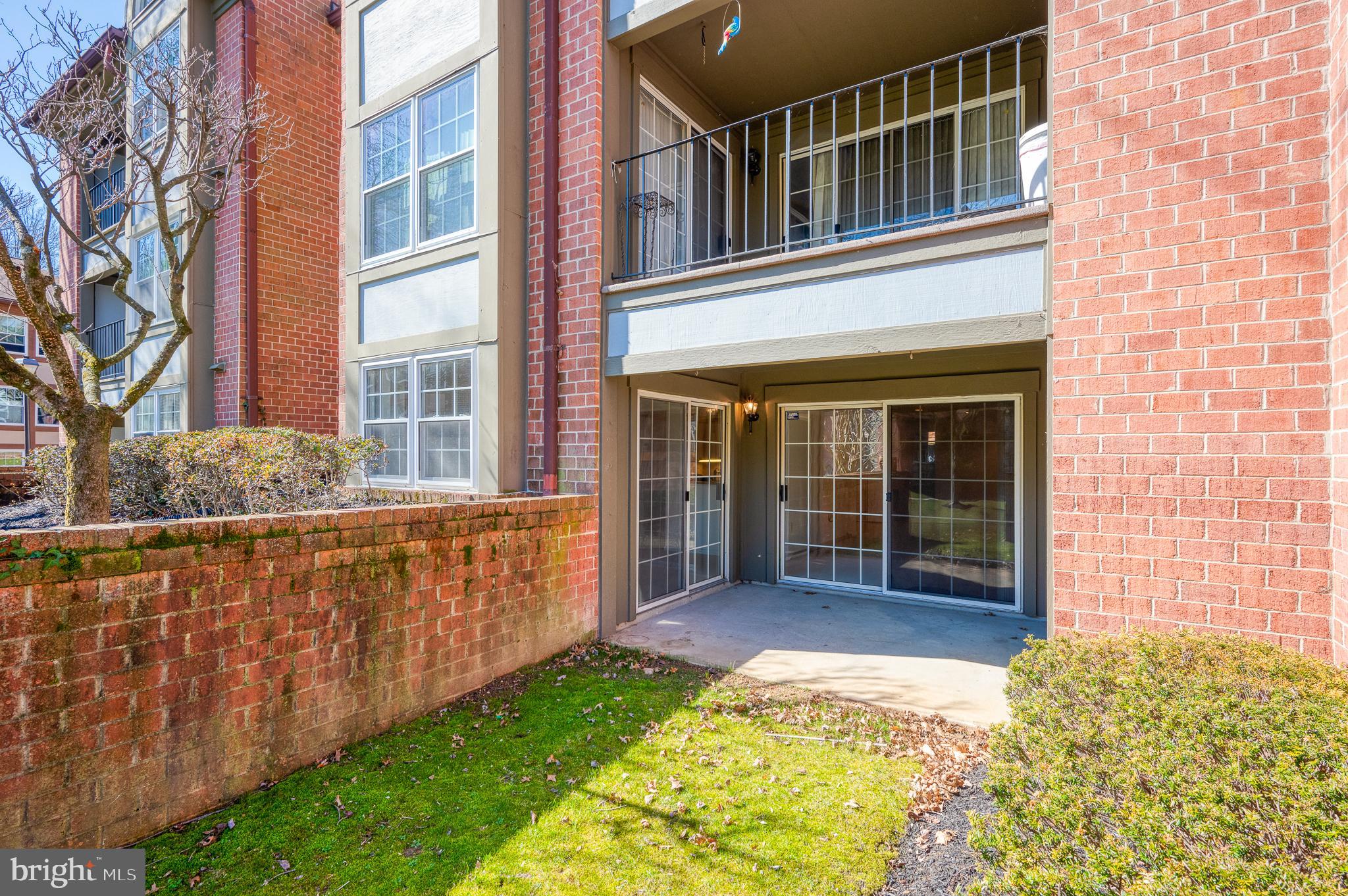 THE FALLS - Residential