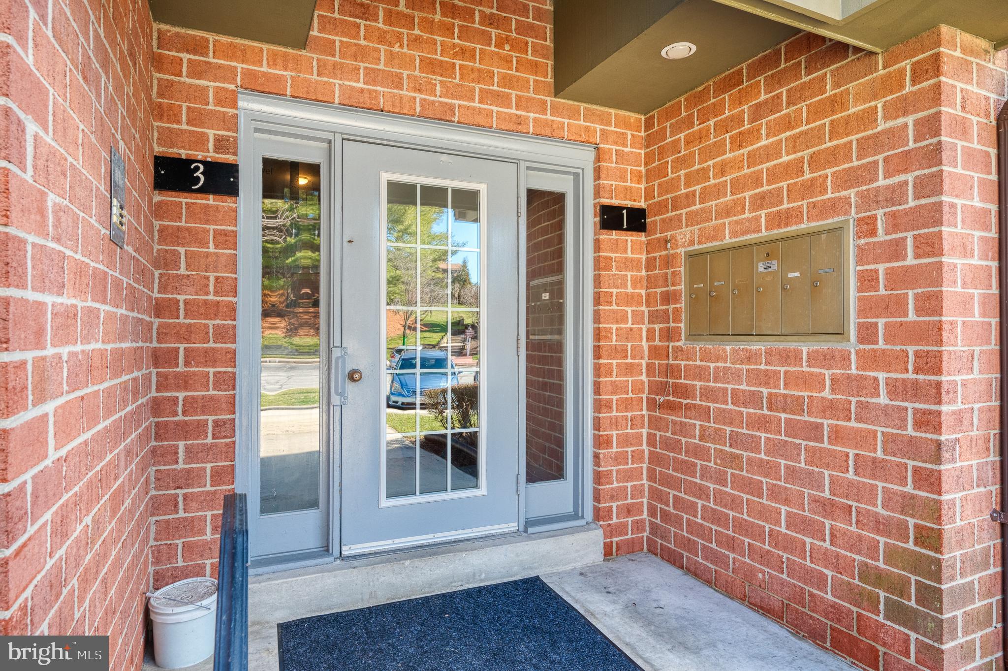 THE FALLS - Residential