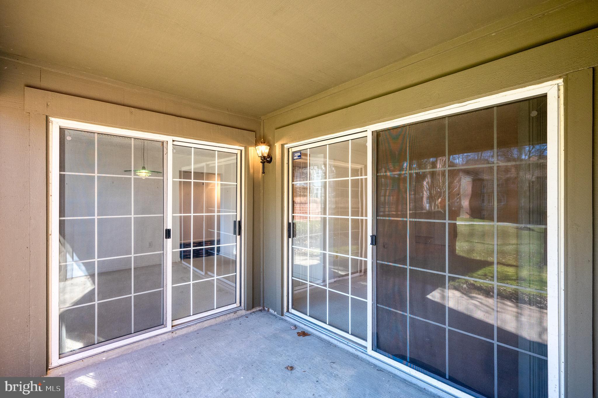 THE FALLS - Residential