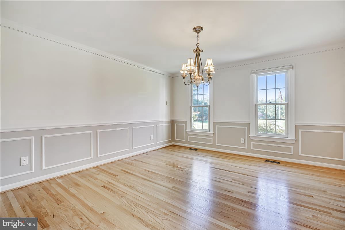 OLNEY OUTSIDE - Residential