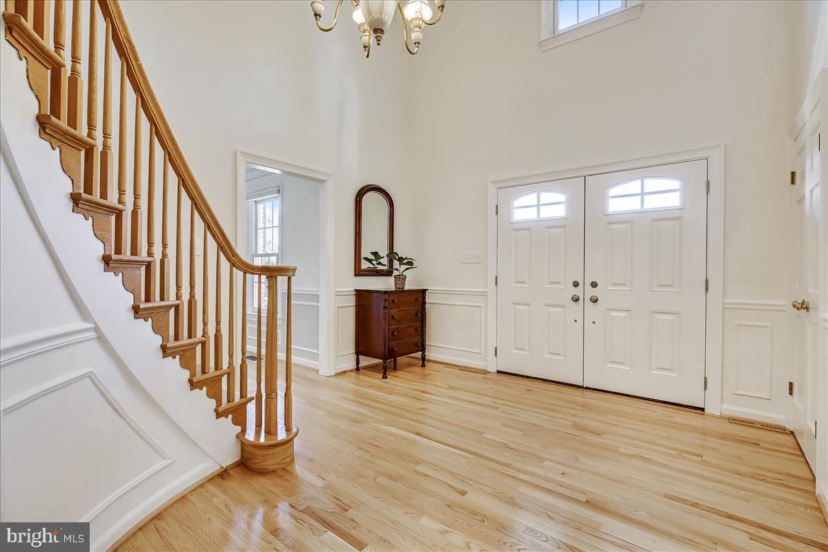 OLNEY OUTSIDE - Residential