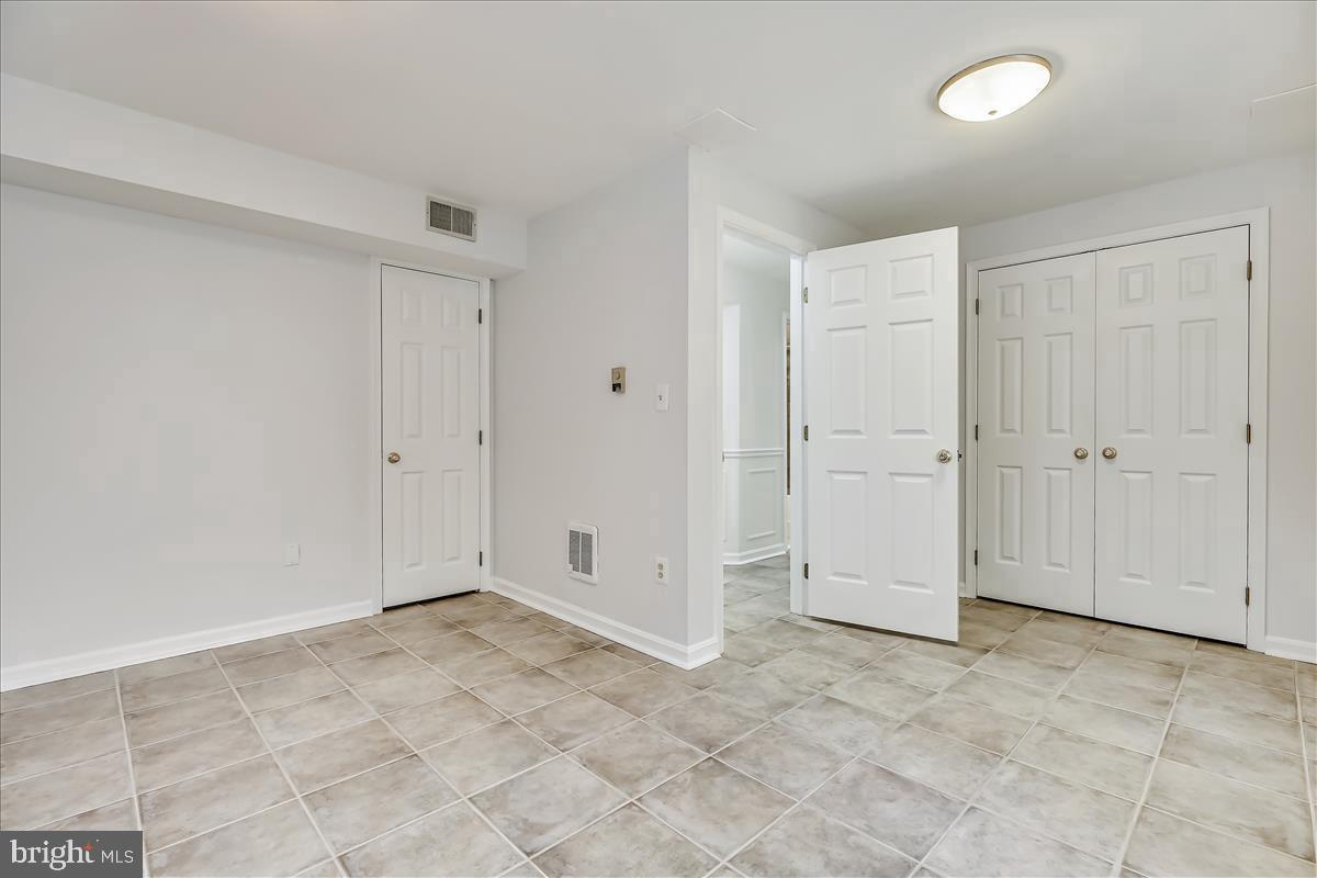 OLNEY OUTSIDE - Residential