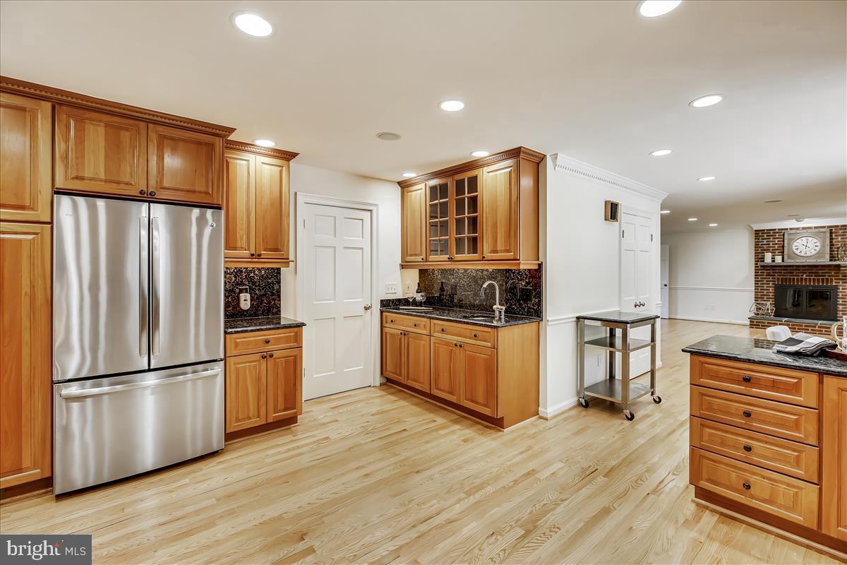 OLNEY OUTSIDE - Residential