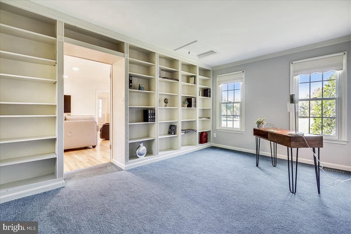 OLNEY OUTSIDE - Residential