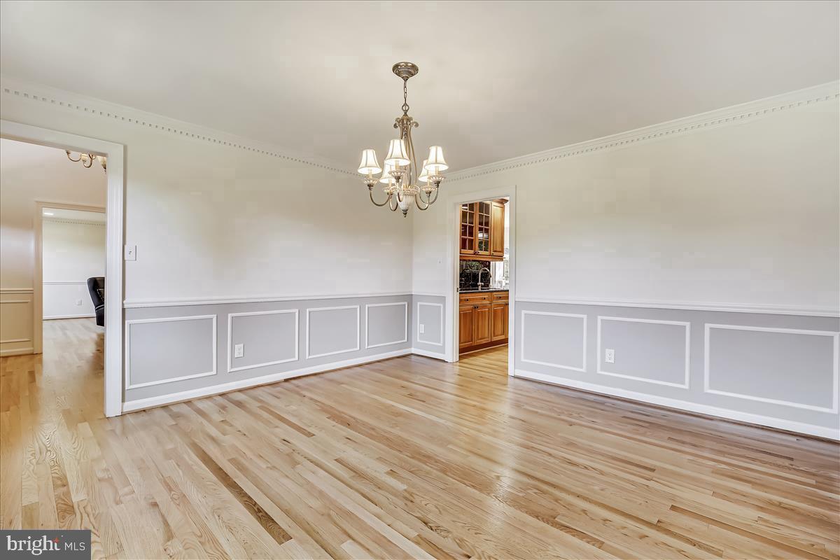 OLNEY OUTSIDE - Residential