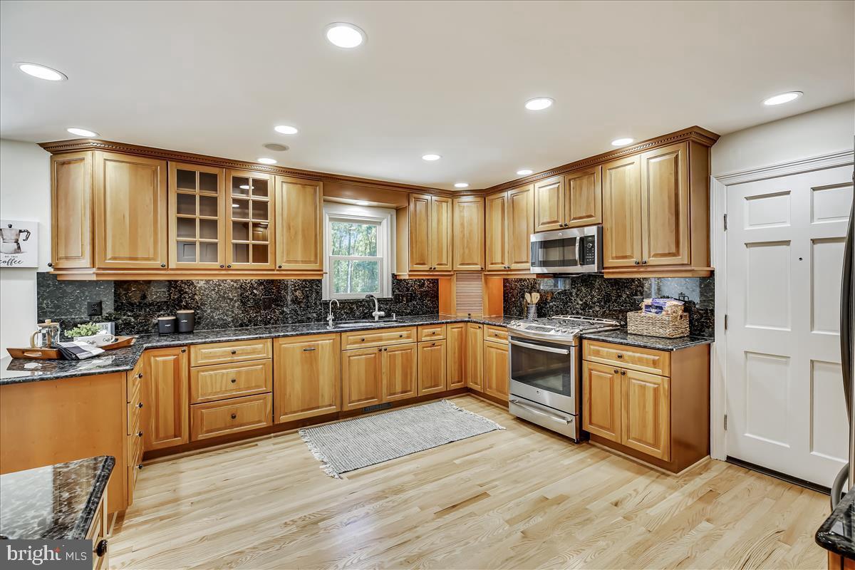 OLNEY OUTSIDE - Residential