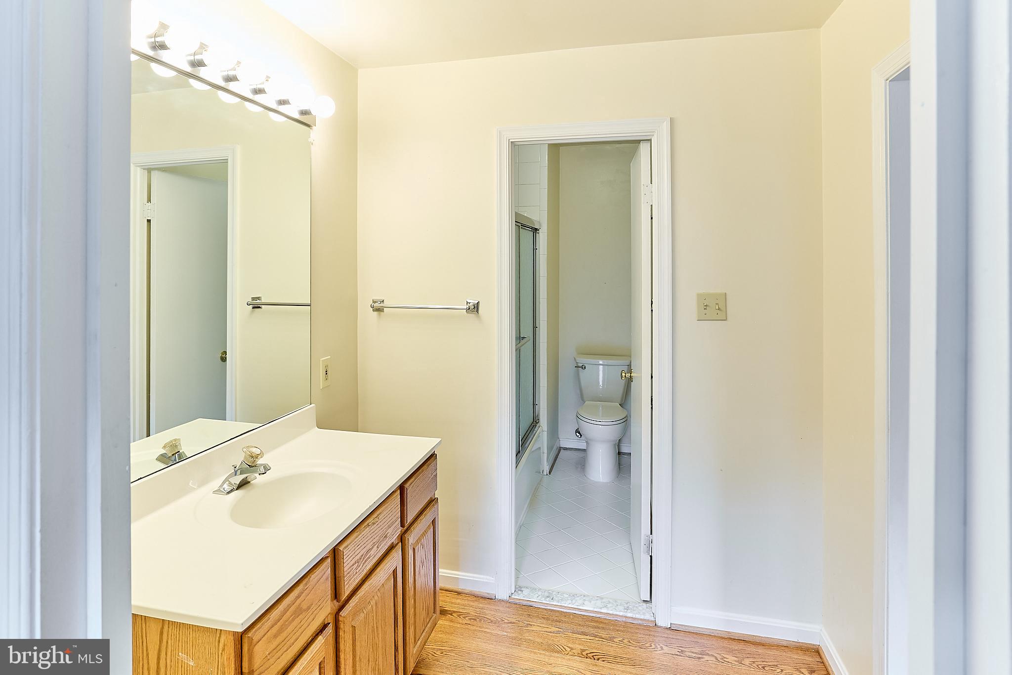 FALLS PLACE TOWNHOUSES - Residential Lease