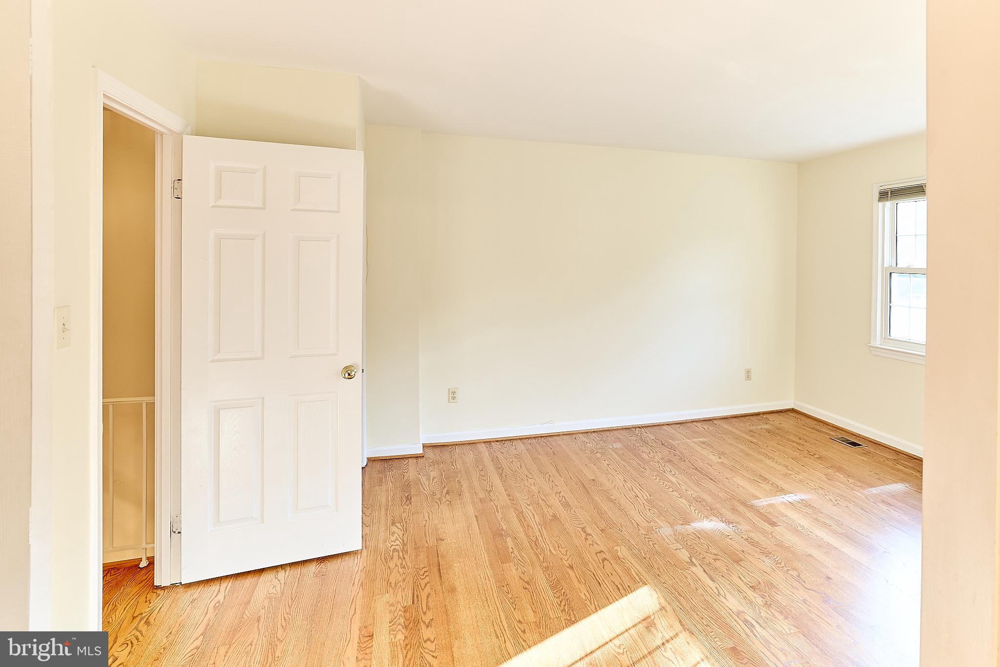 FALLS PLACE TOWNHOUSES - Residential Lease