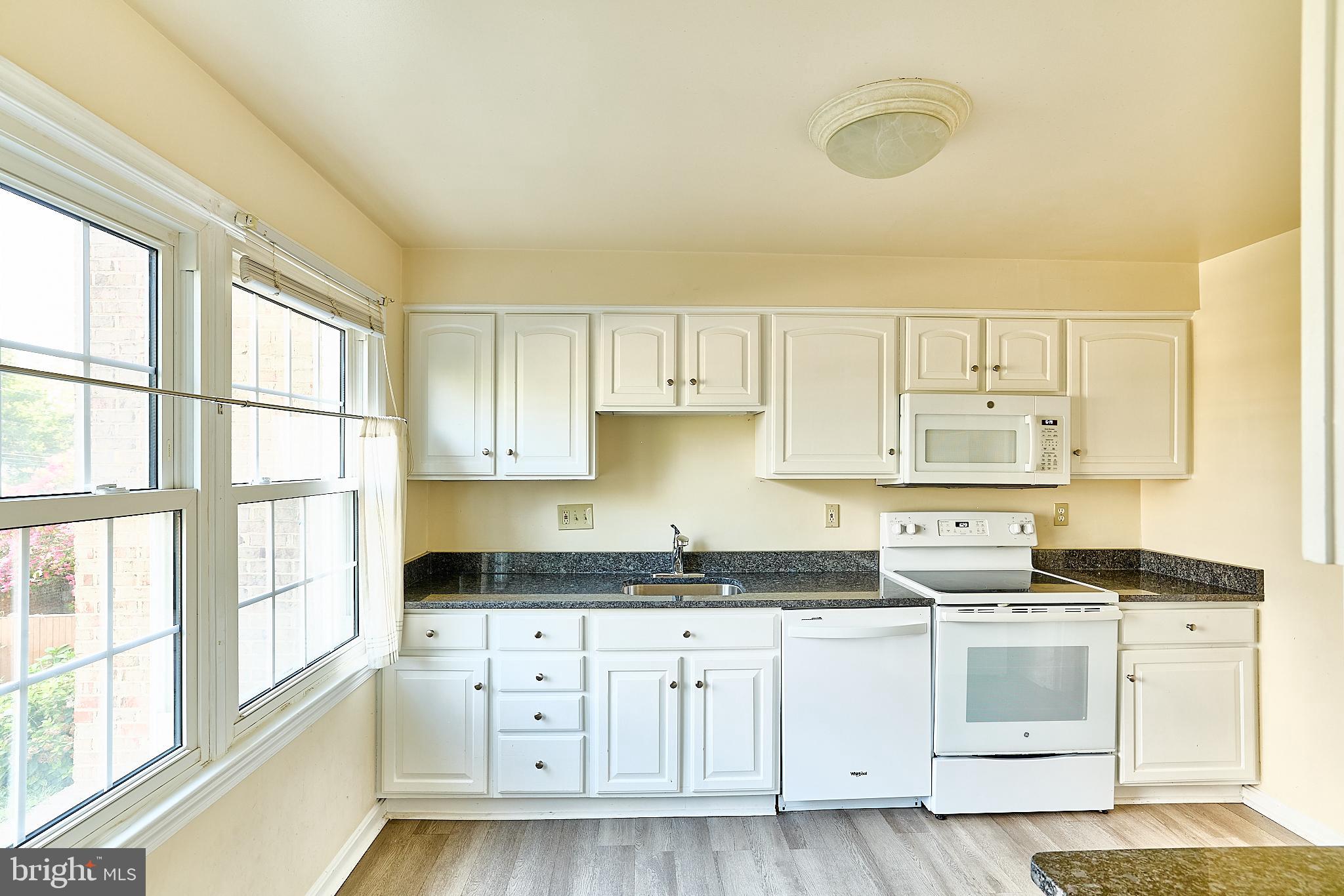 FALLS PLACE TOWNHOUSES - Residential Lease