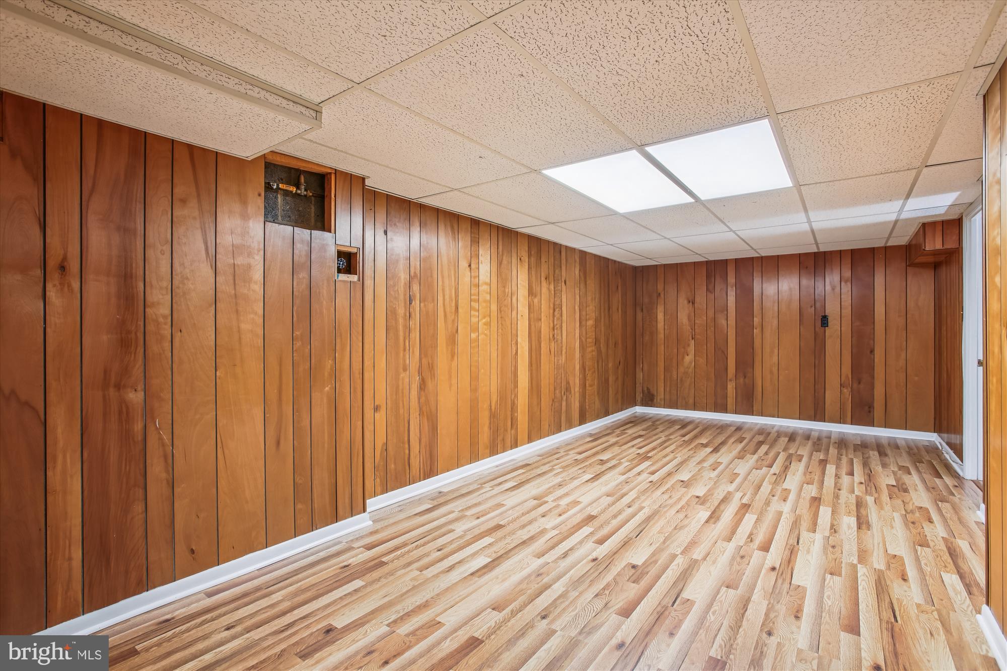 ARLINGTON FOREST - Residential