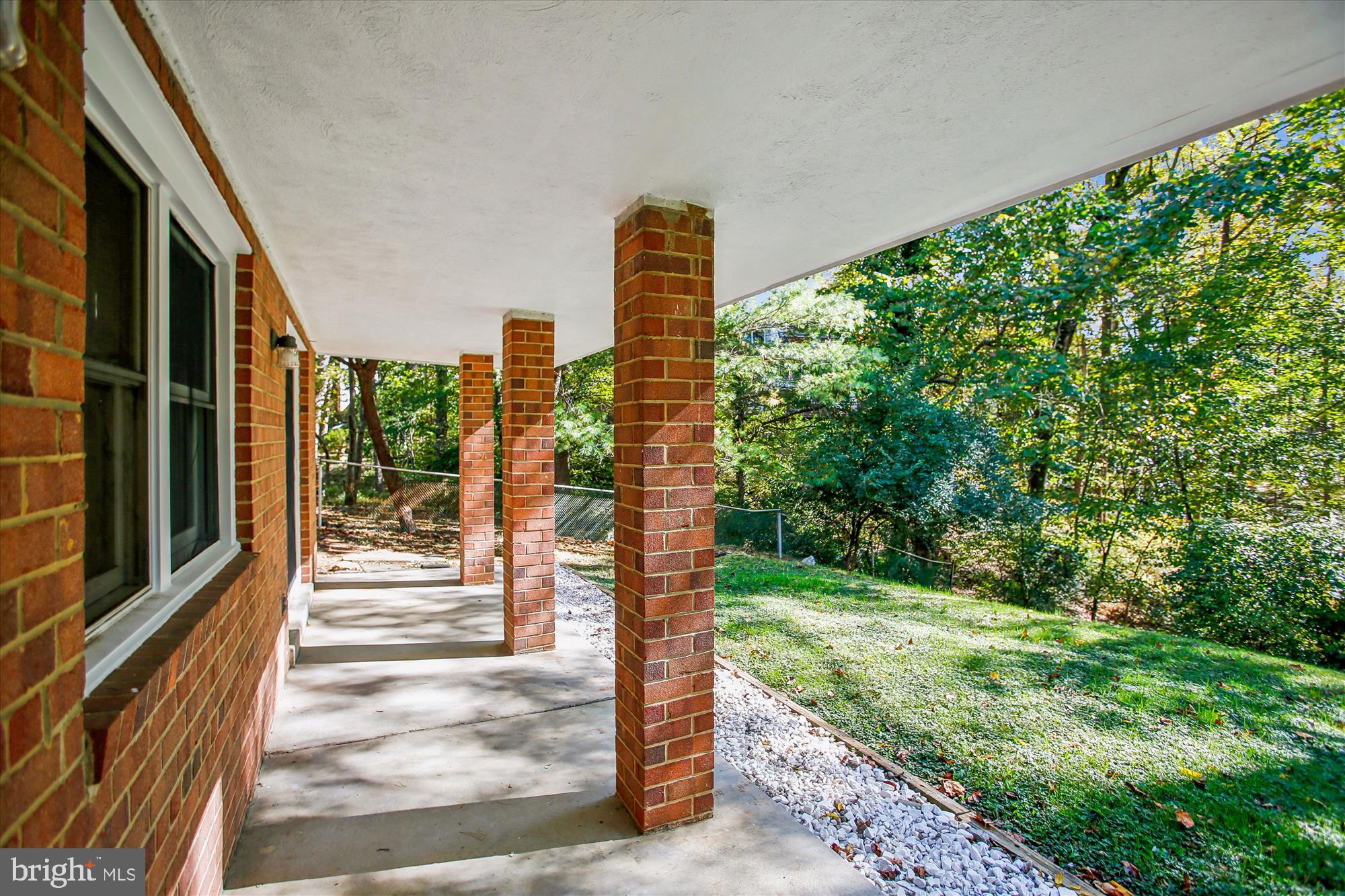 ARLINGTON FOREST - Residential