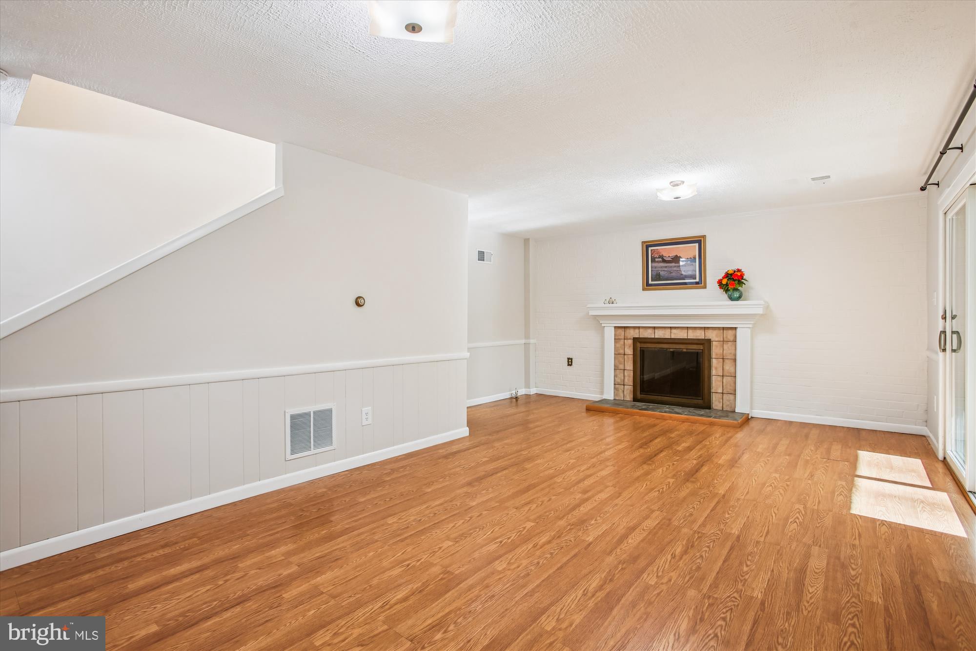 ARLINGTON FOREST - Residential