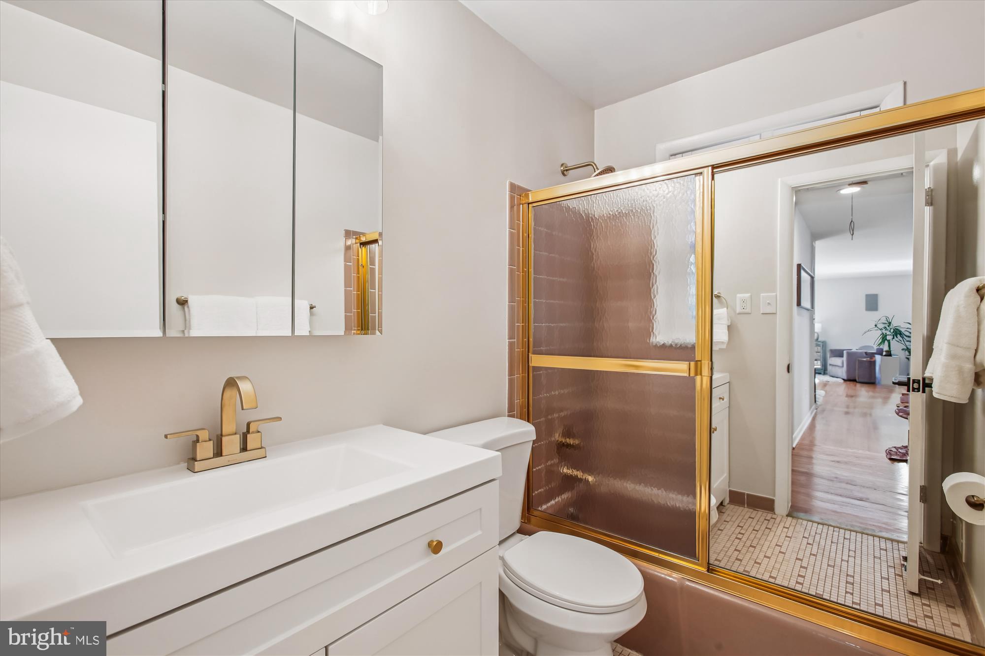 ARLINGTON FOREST - Residential