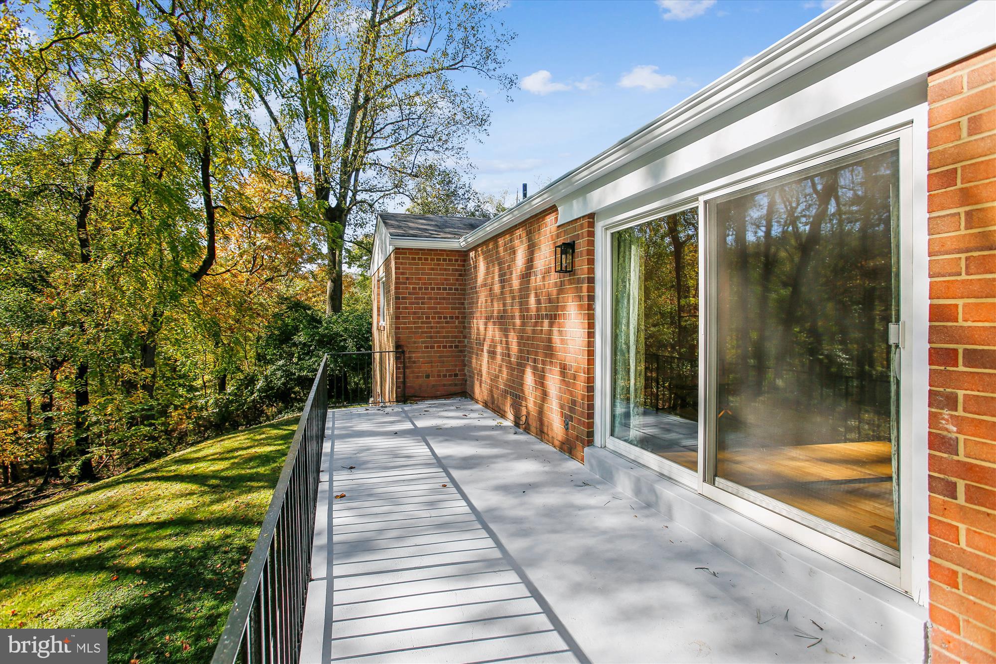 ARLINGTON FOREST - Residential