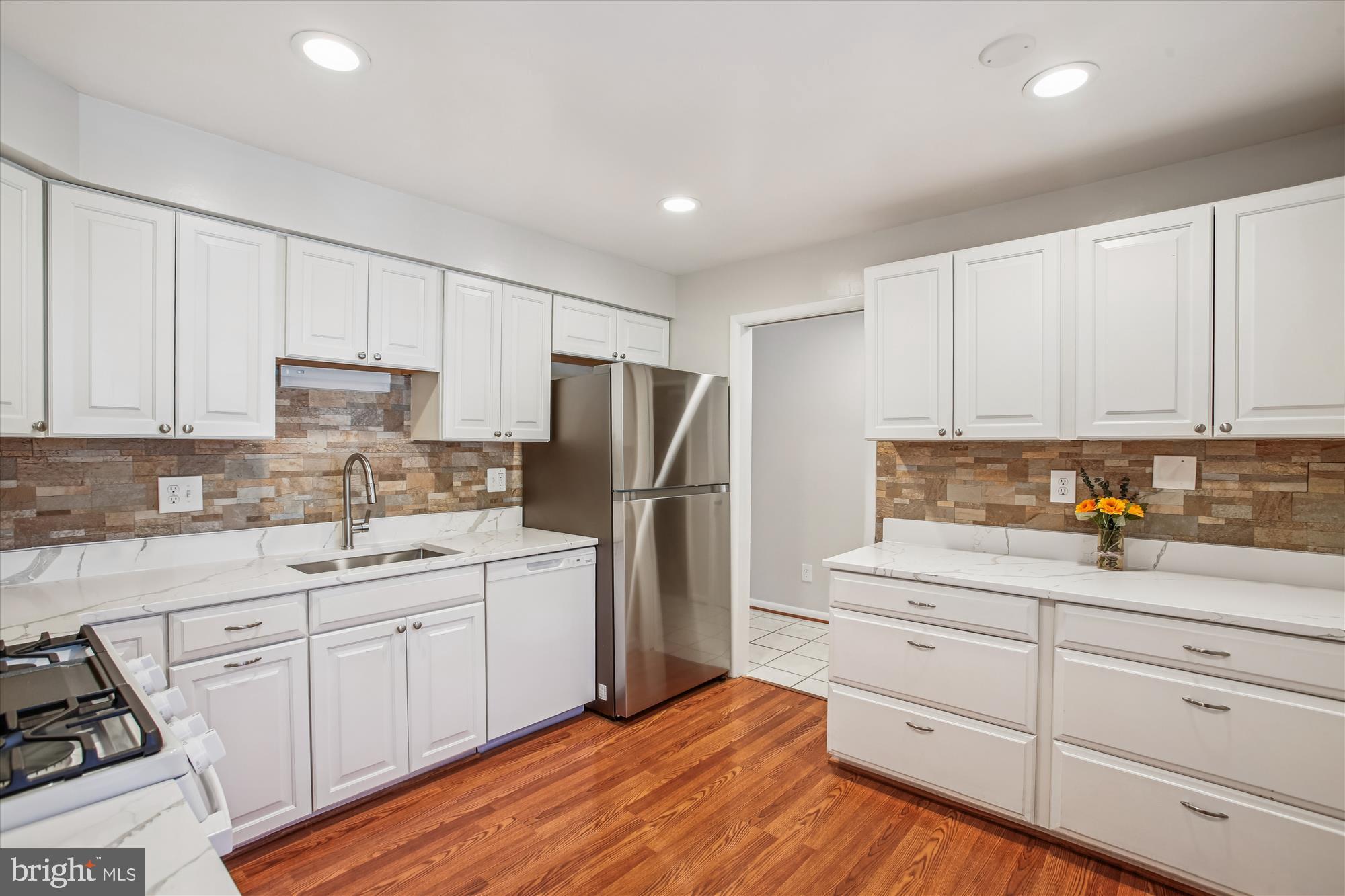 ARLINGTON FOREST - Residential