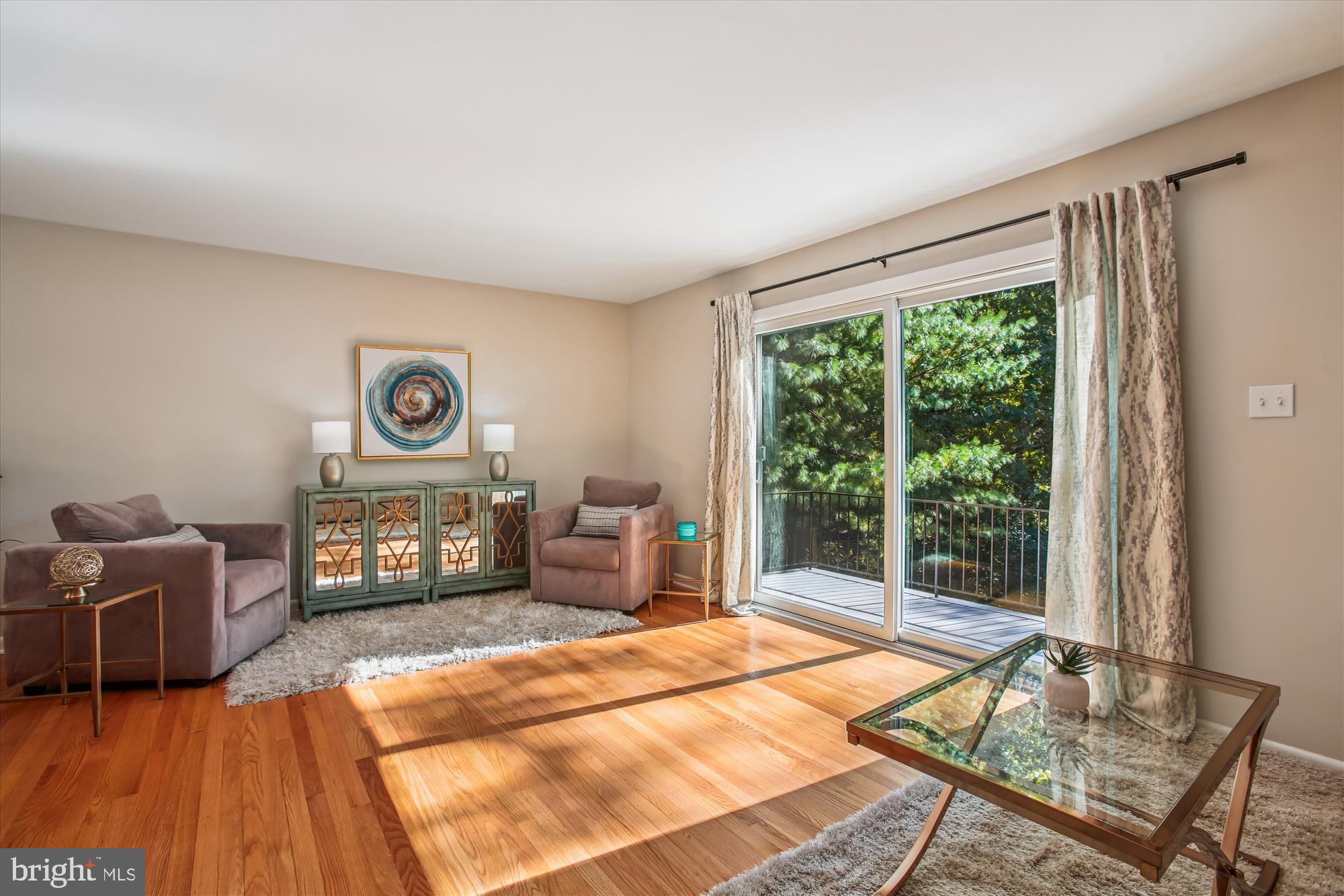 ARLINGTON FOREST - Residential