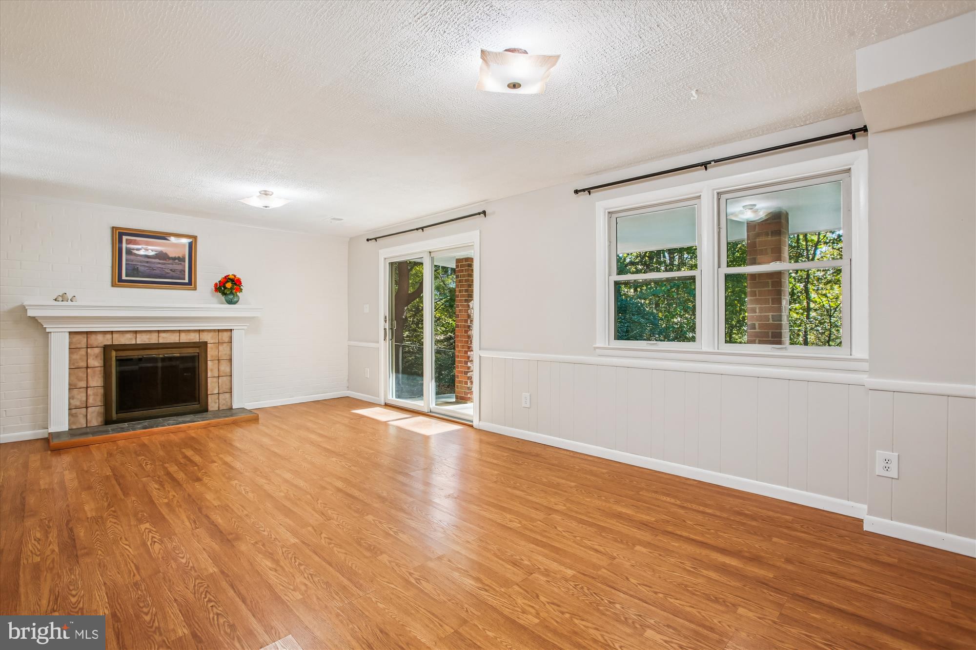 ARLINGTON FOREST - Residential