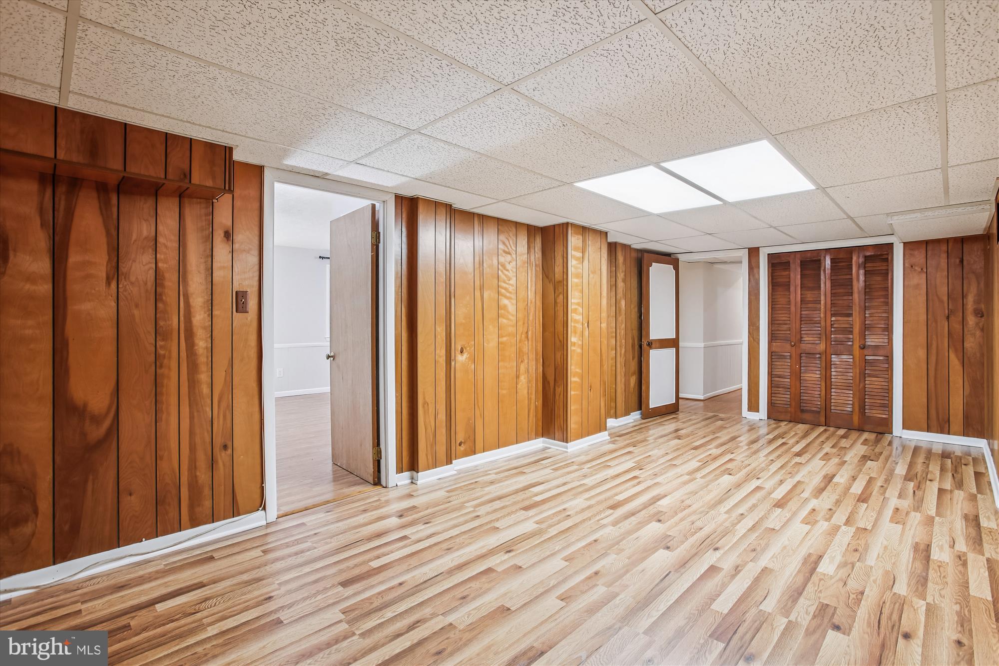 ARLINGTON FOREST - Residential