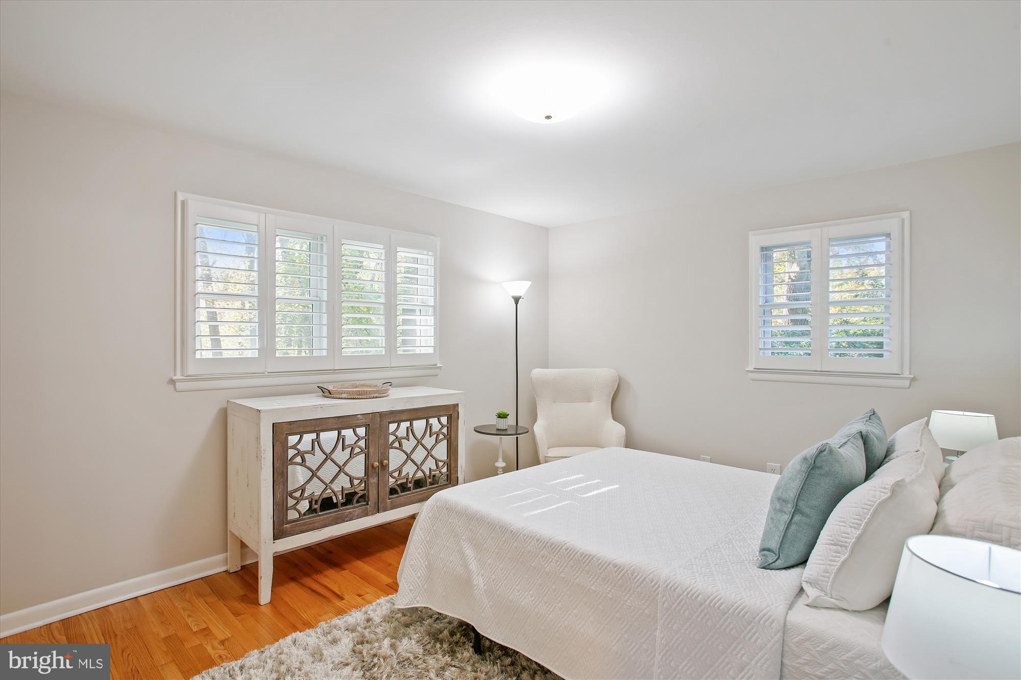 ARLINGTON FOREST - Residential