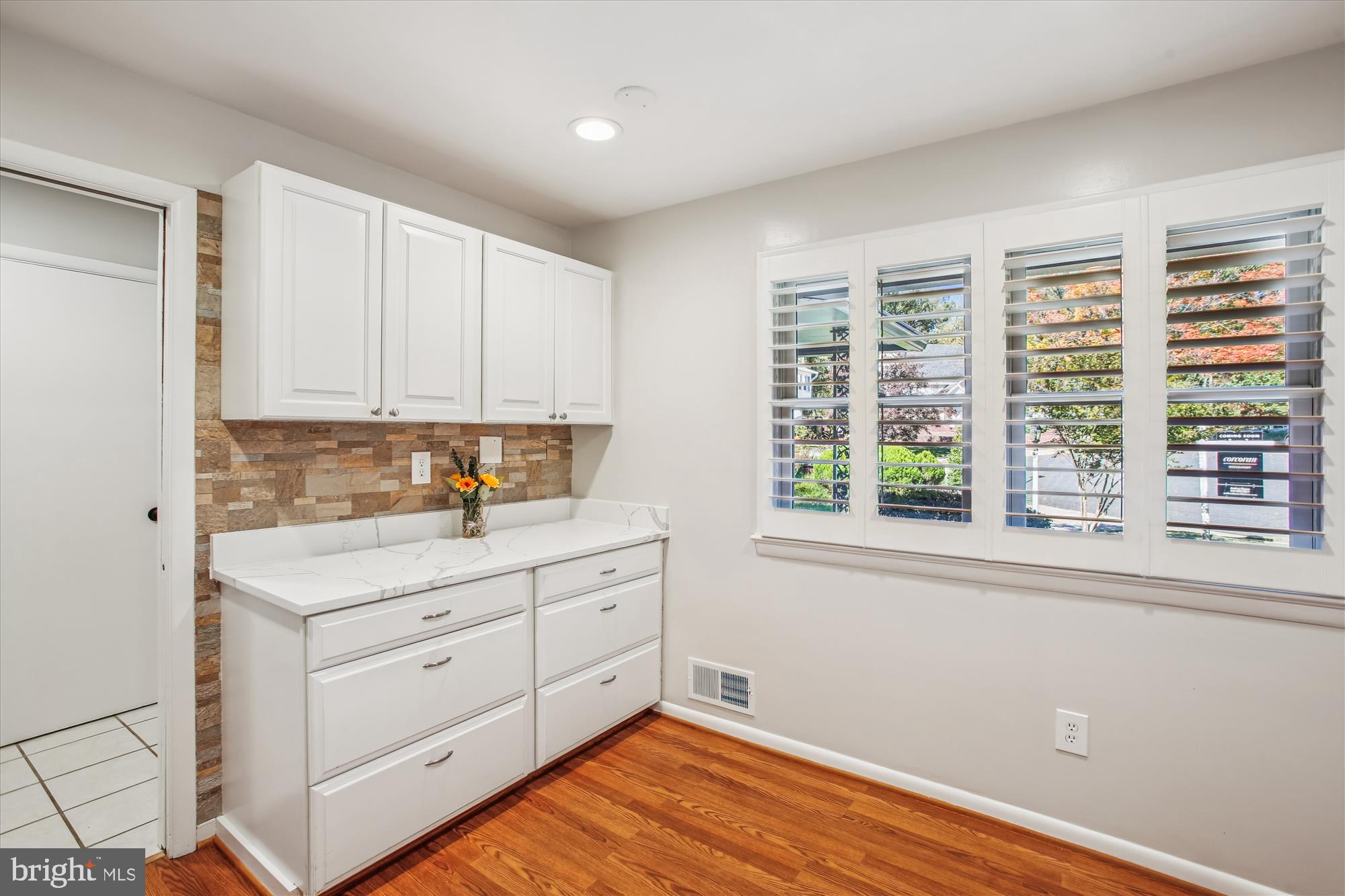 ARLINGTON FOREST - Residential