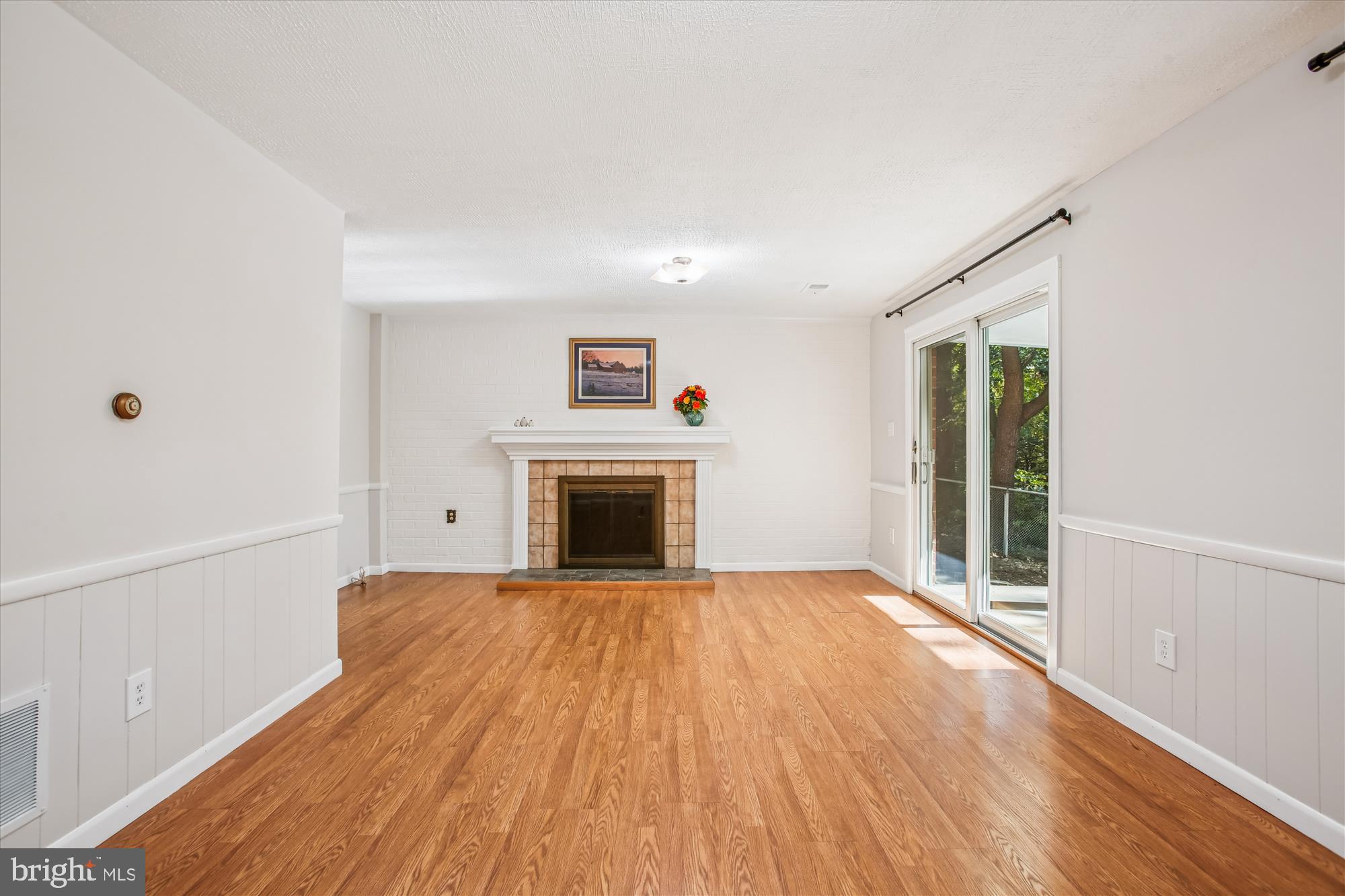 ARLINGTON FOREST - Residential