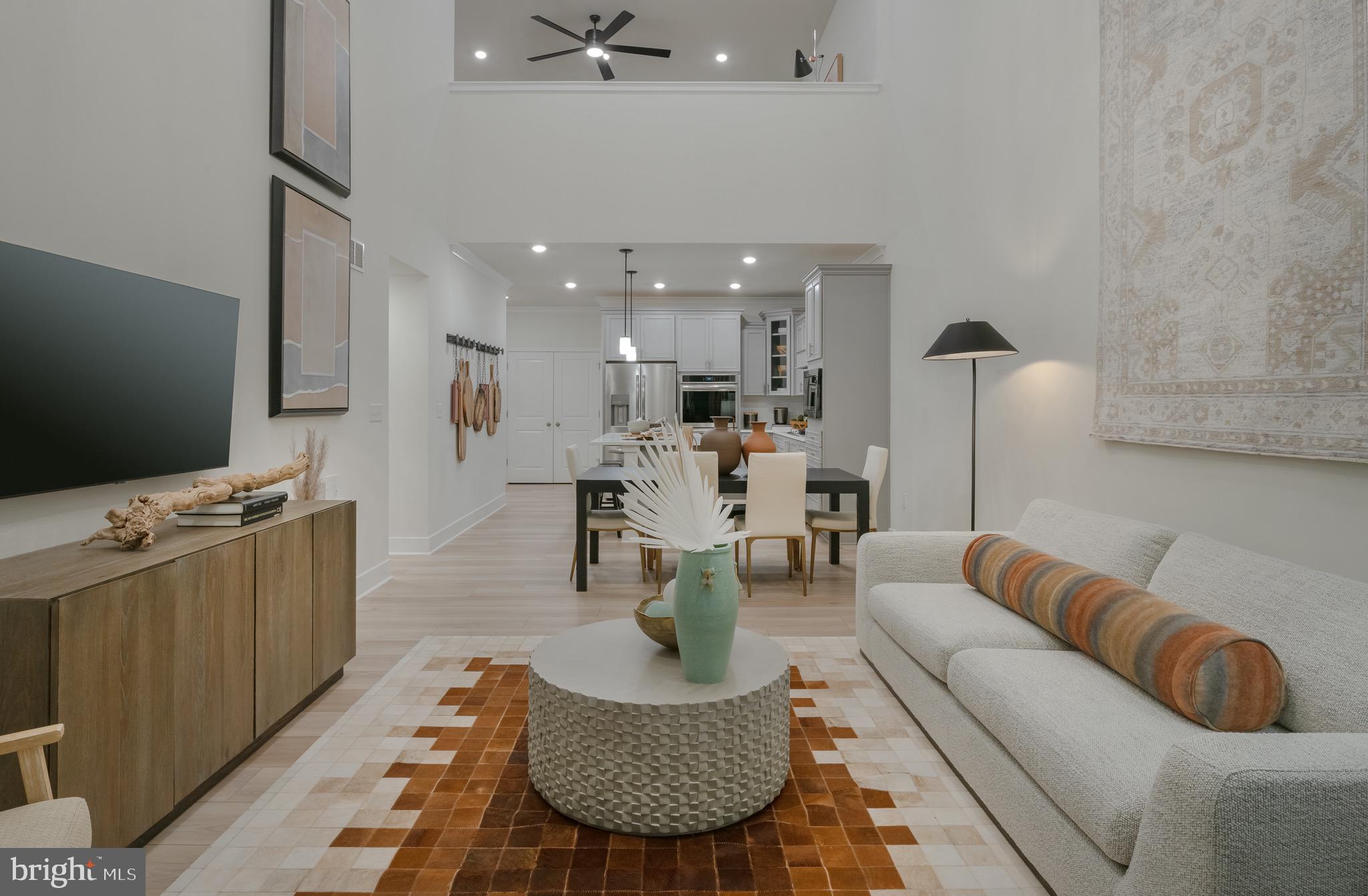 CHARLES - Residential