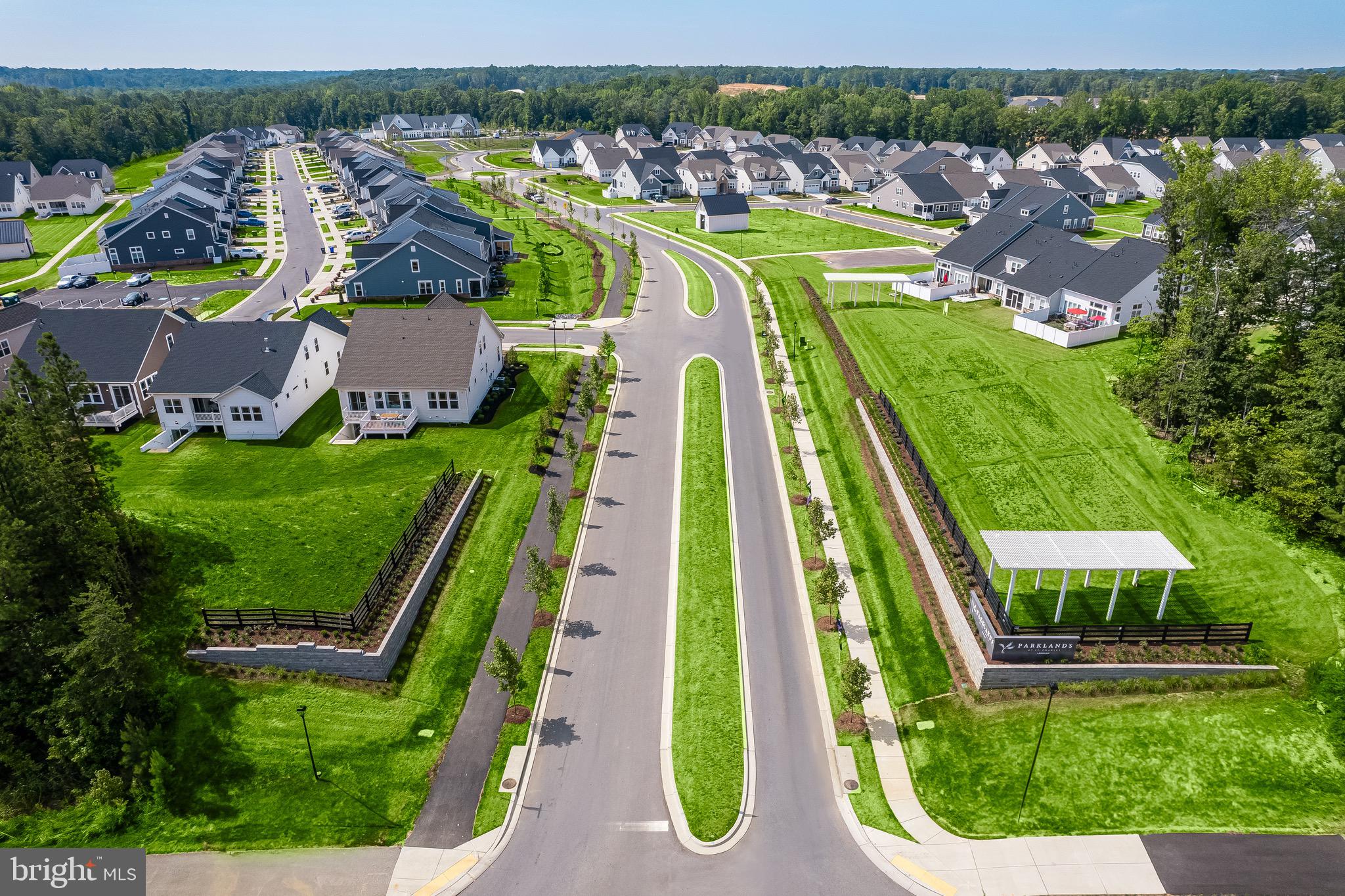 CHARLES - Residential