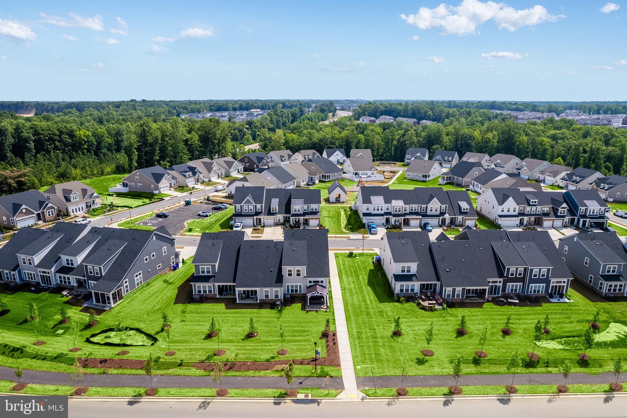 CHARLES - Residential