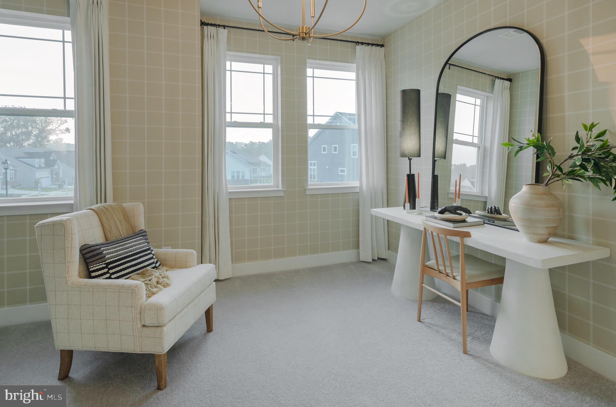 CHARLES - Residential