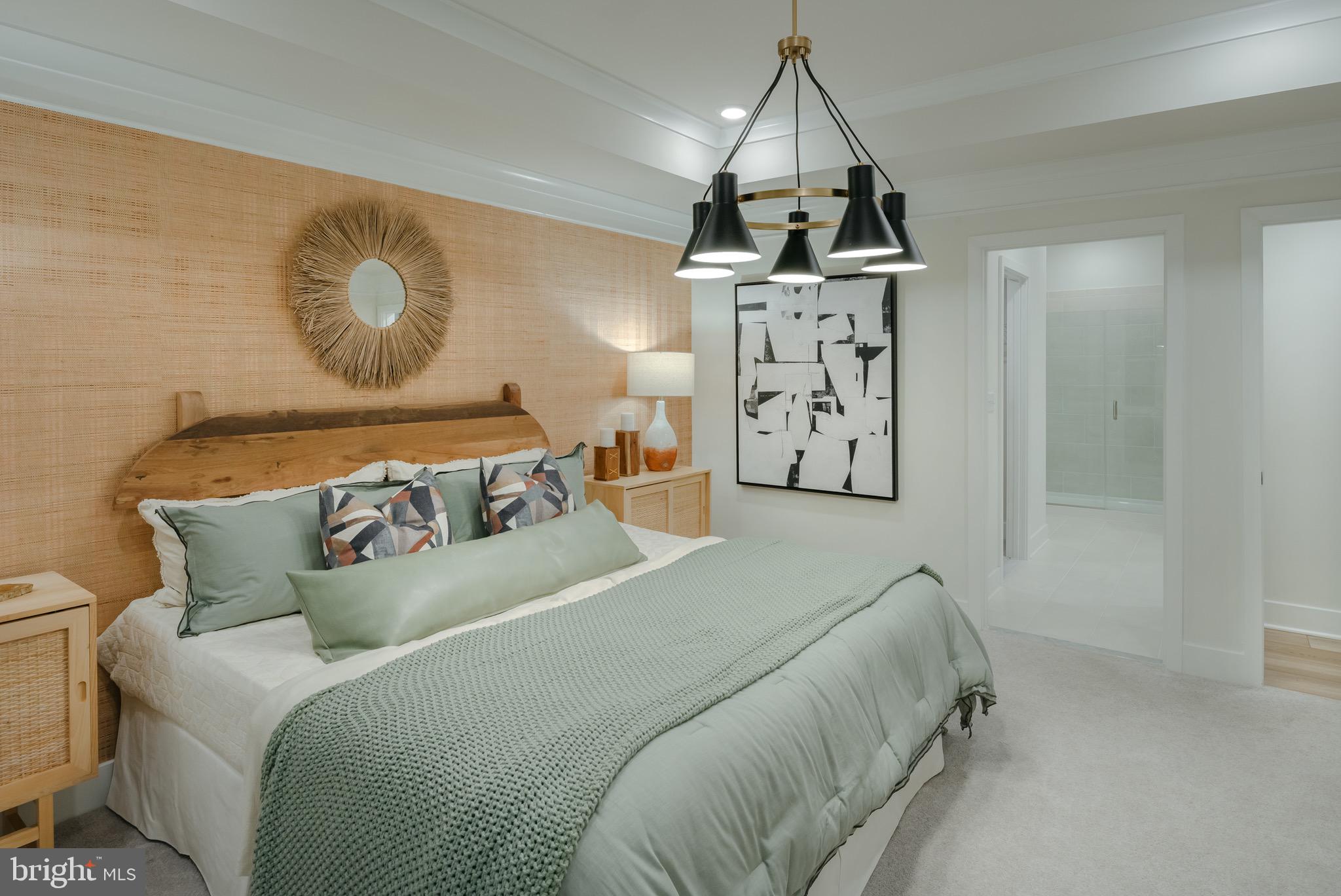 CHARLES - Residential