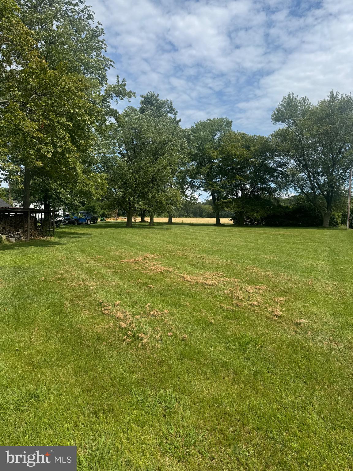 BOWLEYS QUARTERS - Land
