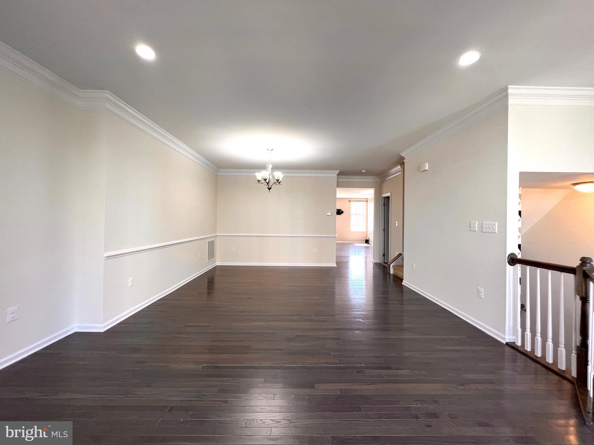 LOUDOUN VALLEY ESTATES 2 - Residential Lease