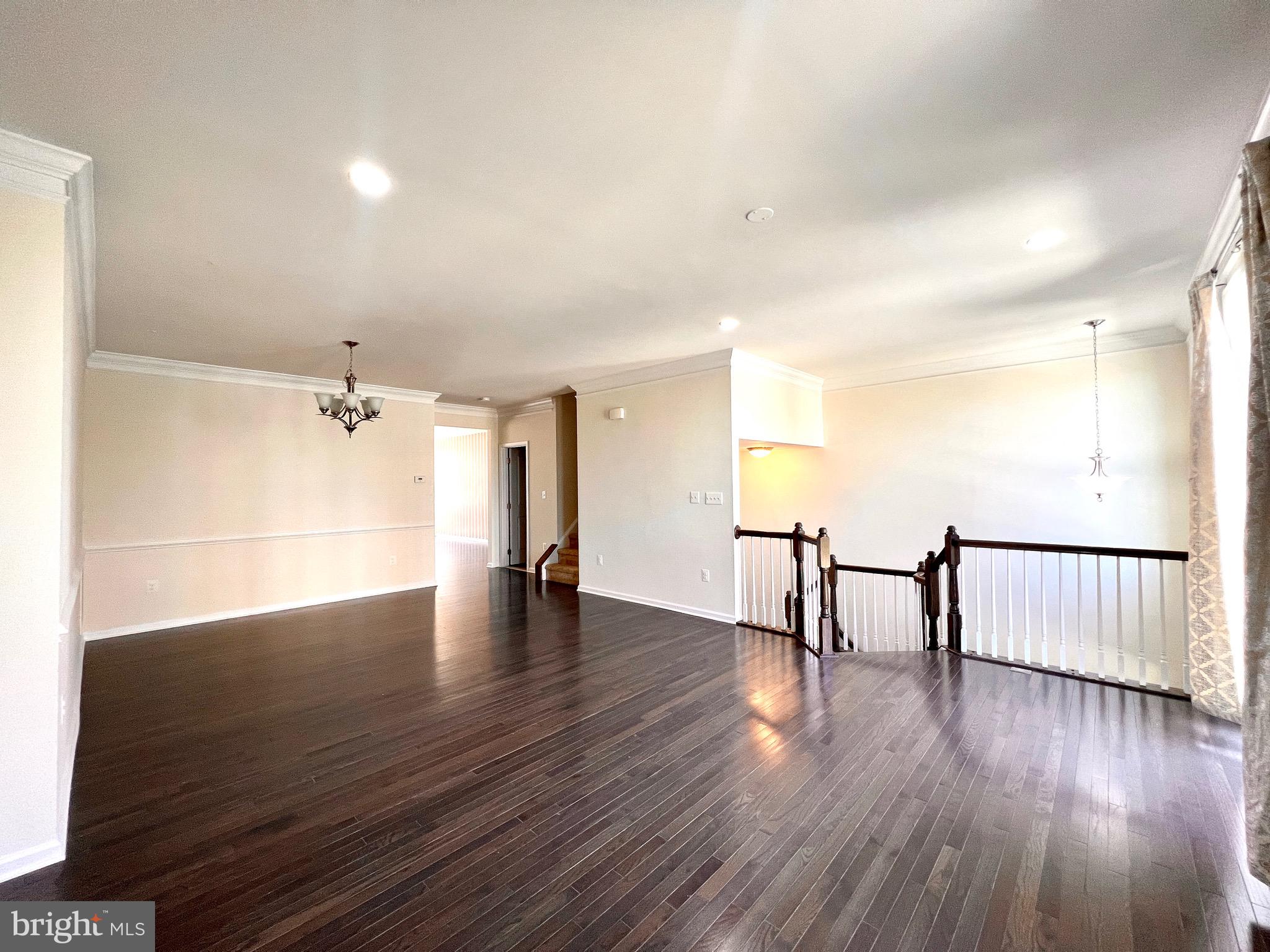 LOUDOUN VALLEY ESTATES 2 - Residential Lease