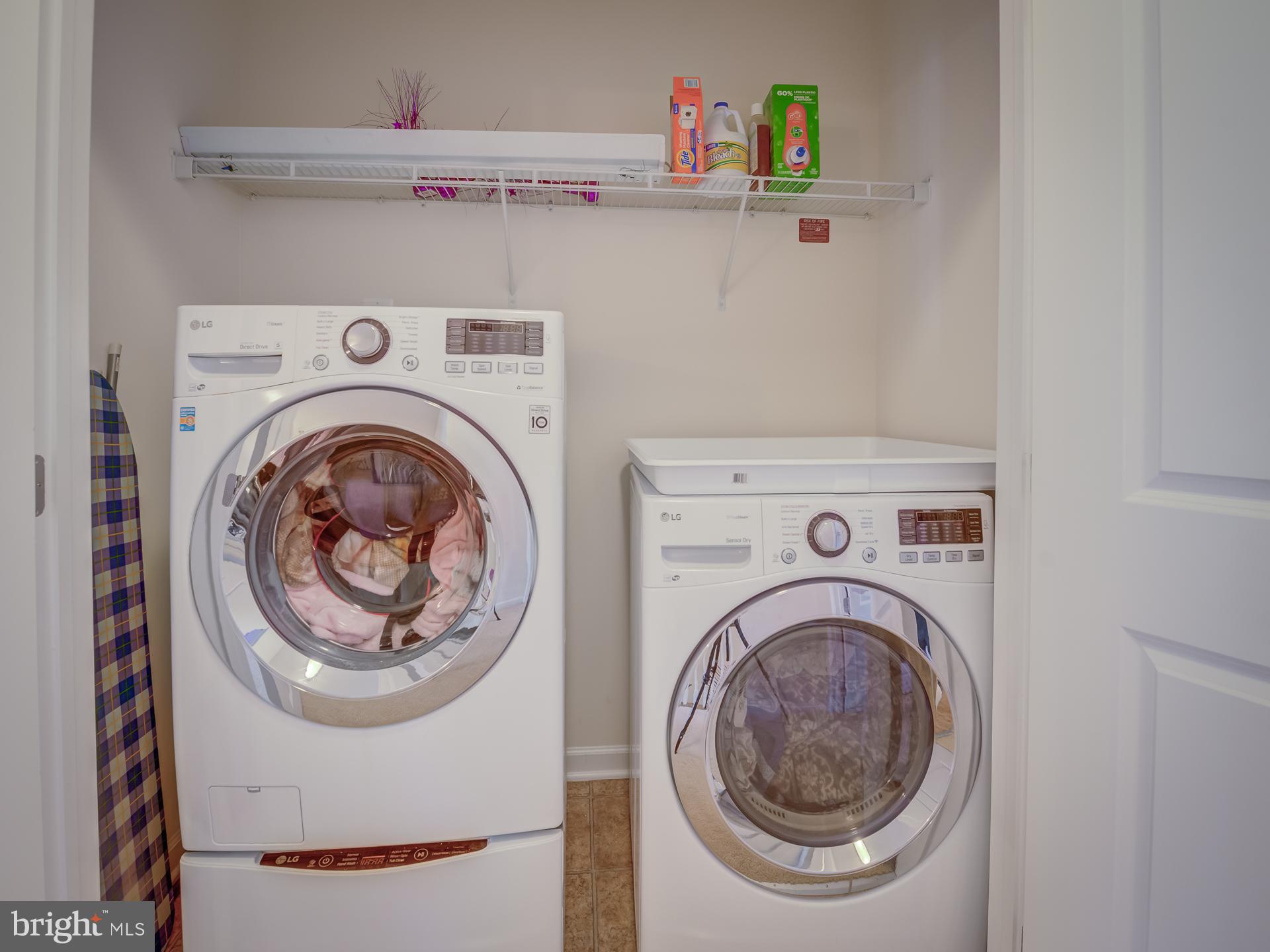 LOUDOUN VALLEY ESTATES 2 - Residential Lease