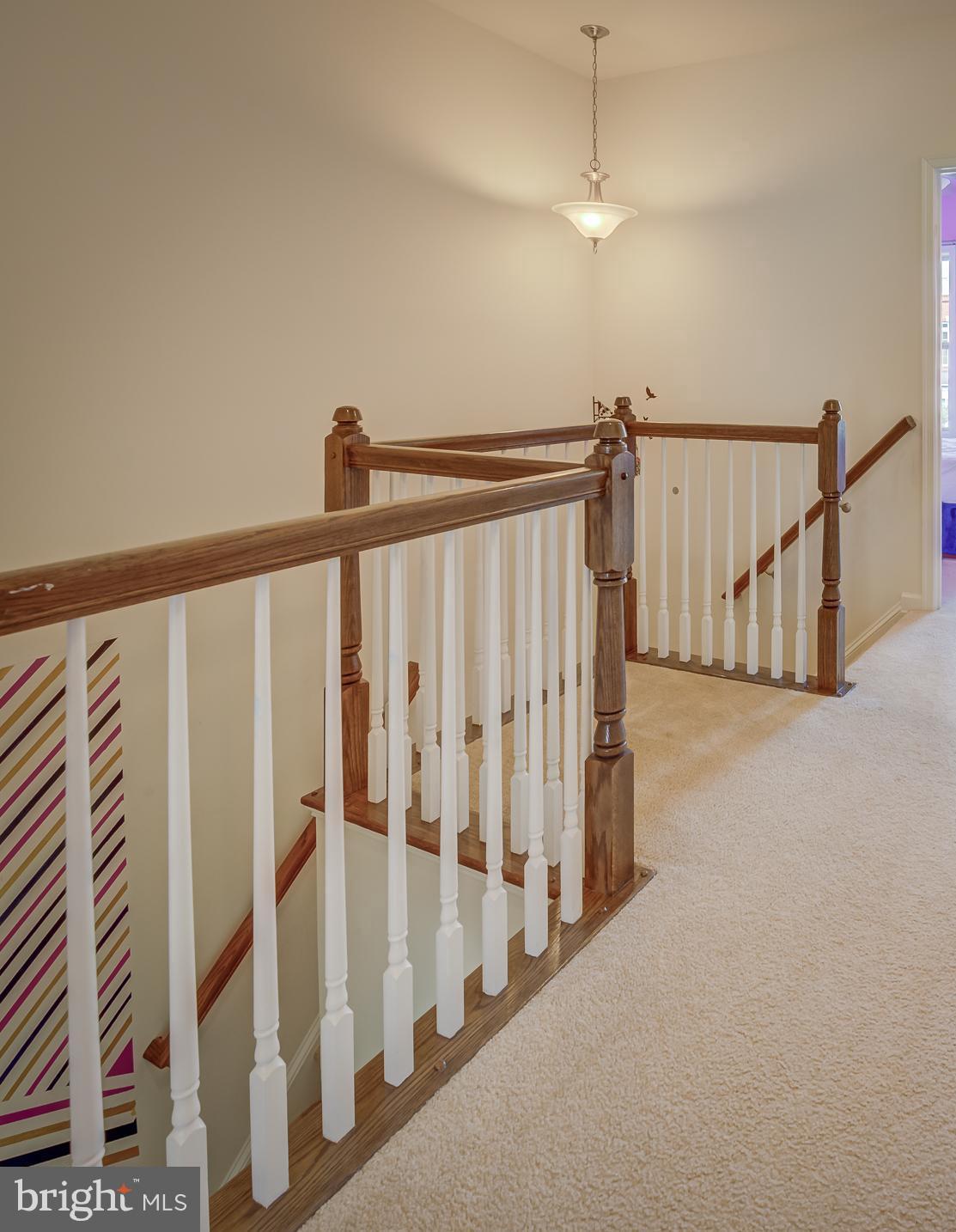 LOUDOUN VALLEY ESTATES 2 - Residential Lease