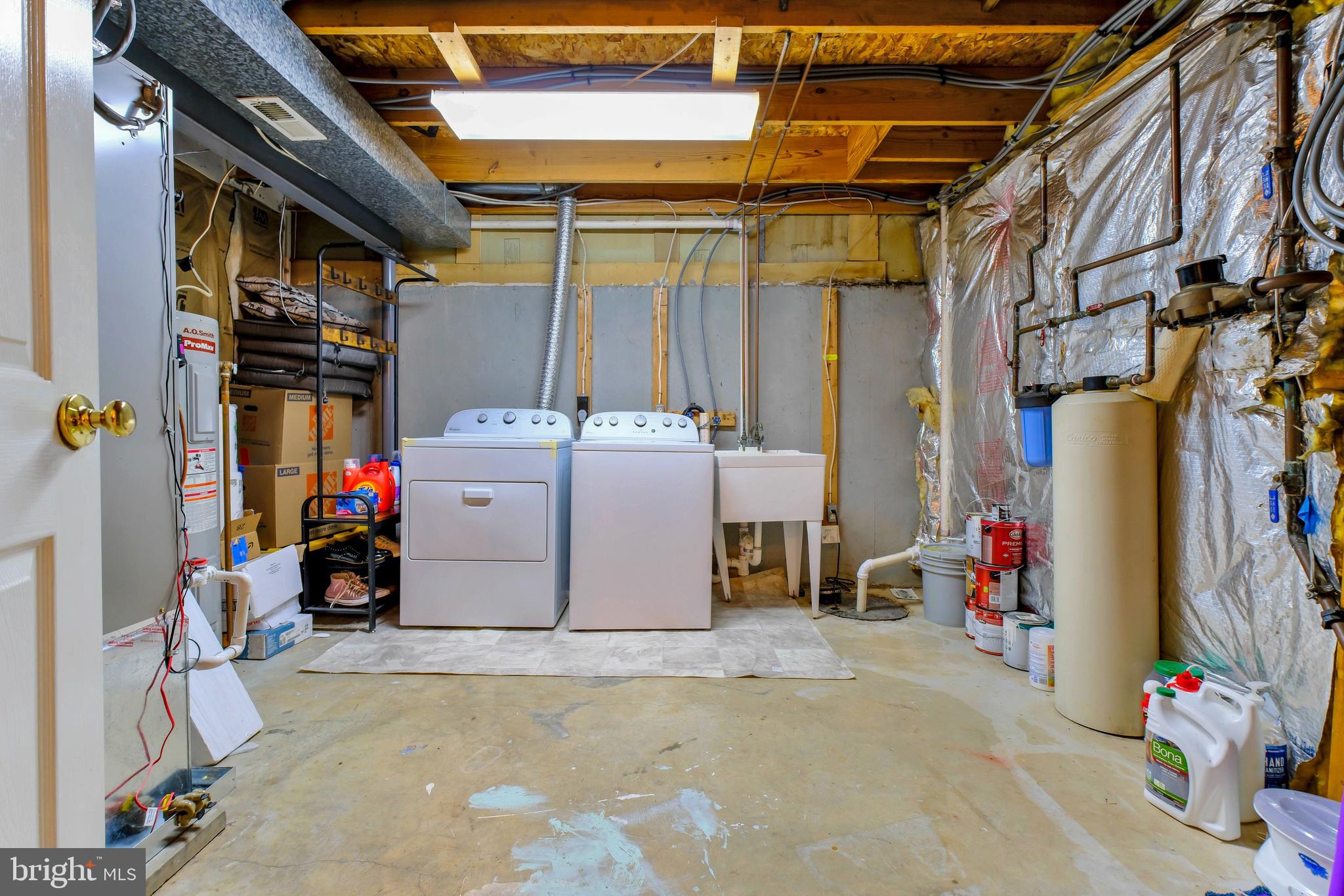 INDIAN CREEK PLAT 4 - Residential Lease