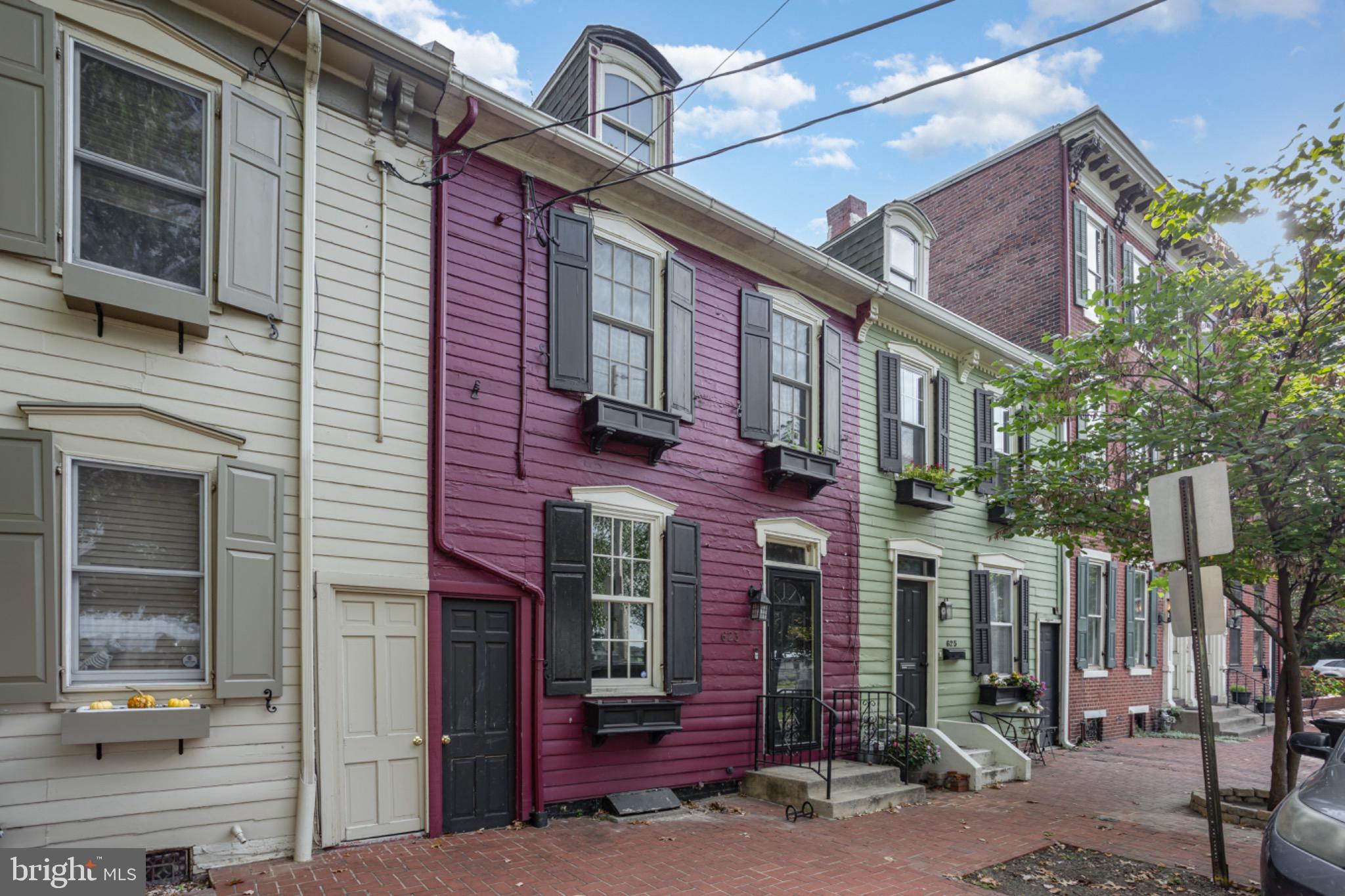 623 S FRONT STREET