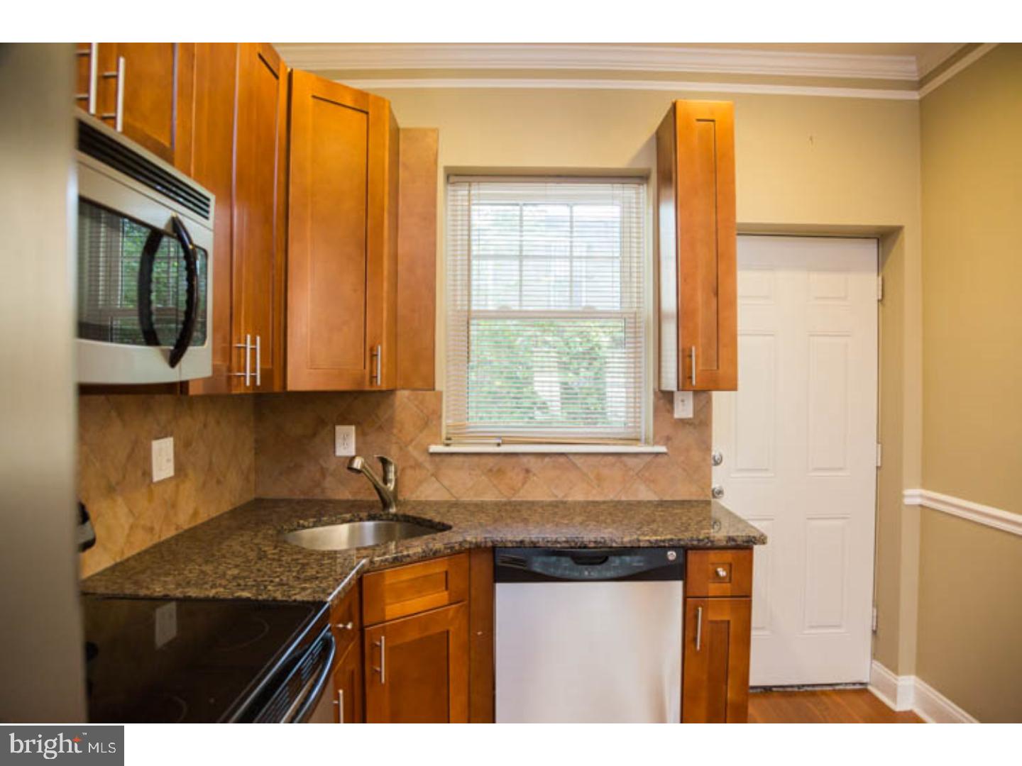 POINT BREEZE - Residential Lease