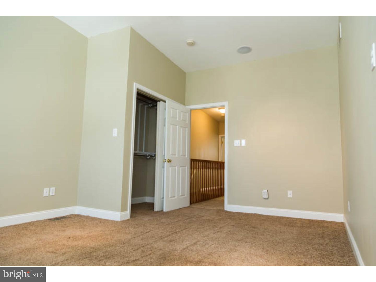 POINT BREEZE - Residential Lease