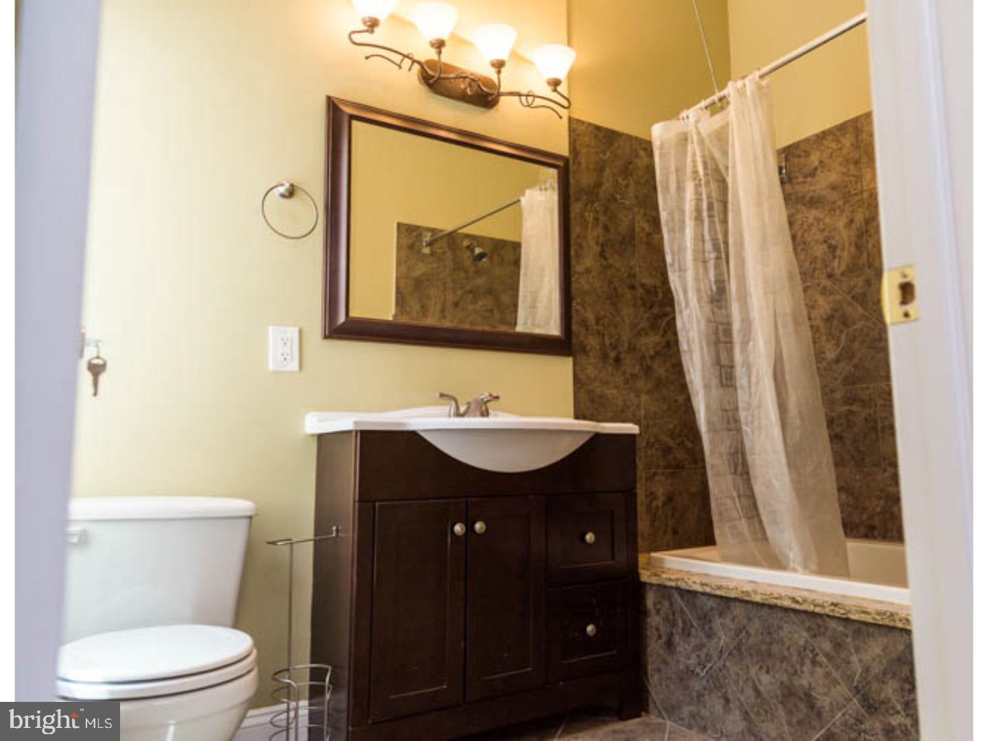 POINT BREEZE - Residential Lease