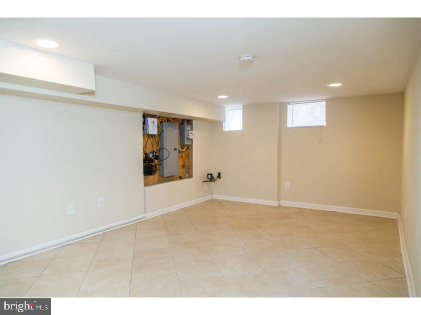 POINT BREEZE - Residential Lease