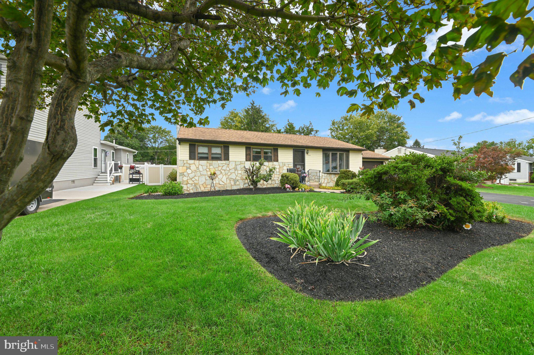840 ROGER ROAD