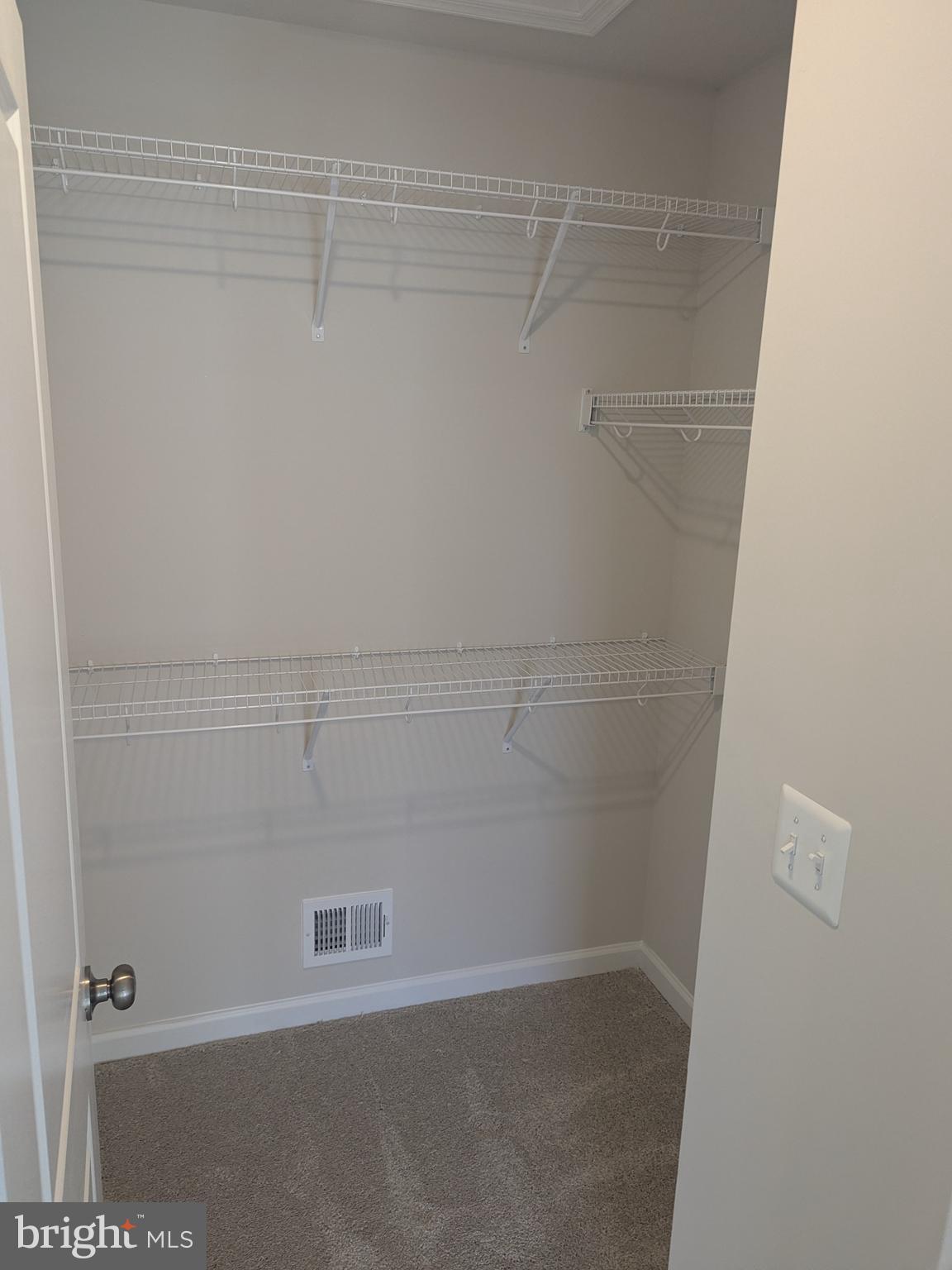 SHENANDOAH SPRINGS - Residential Lease