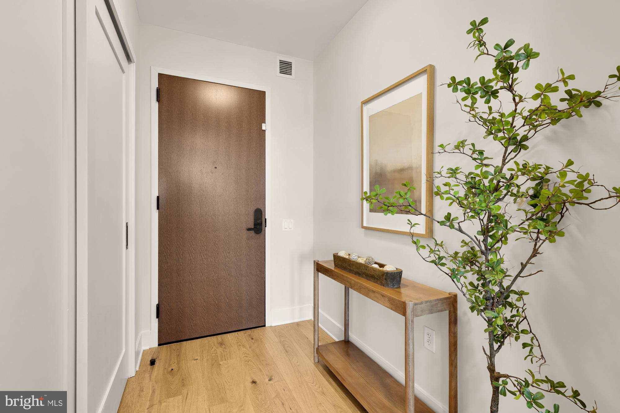 1211 VAN STREET SE 718