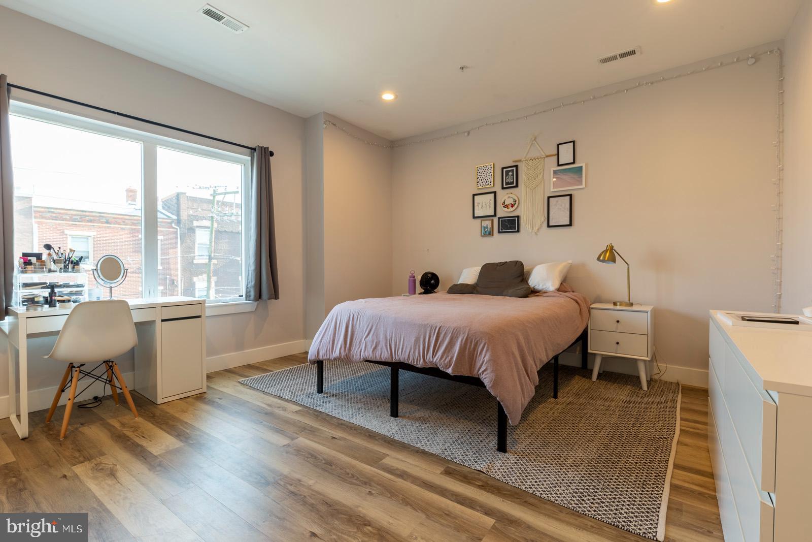 FISHTOWN - Residential Lease