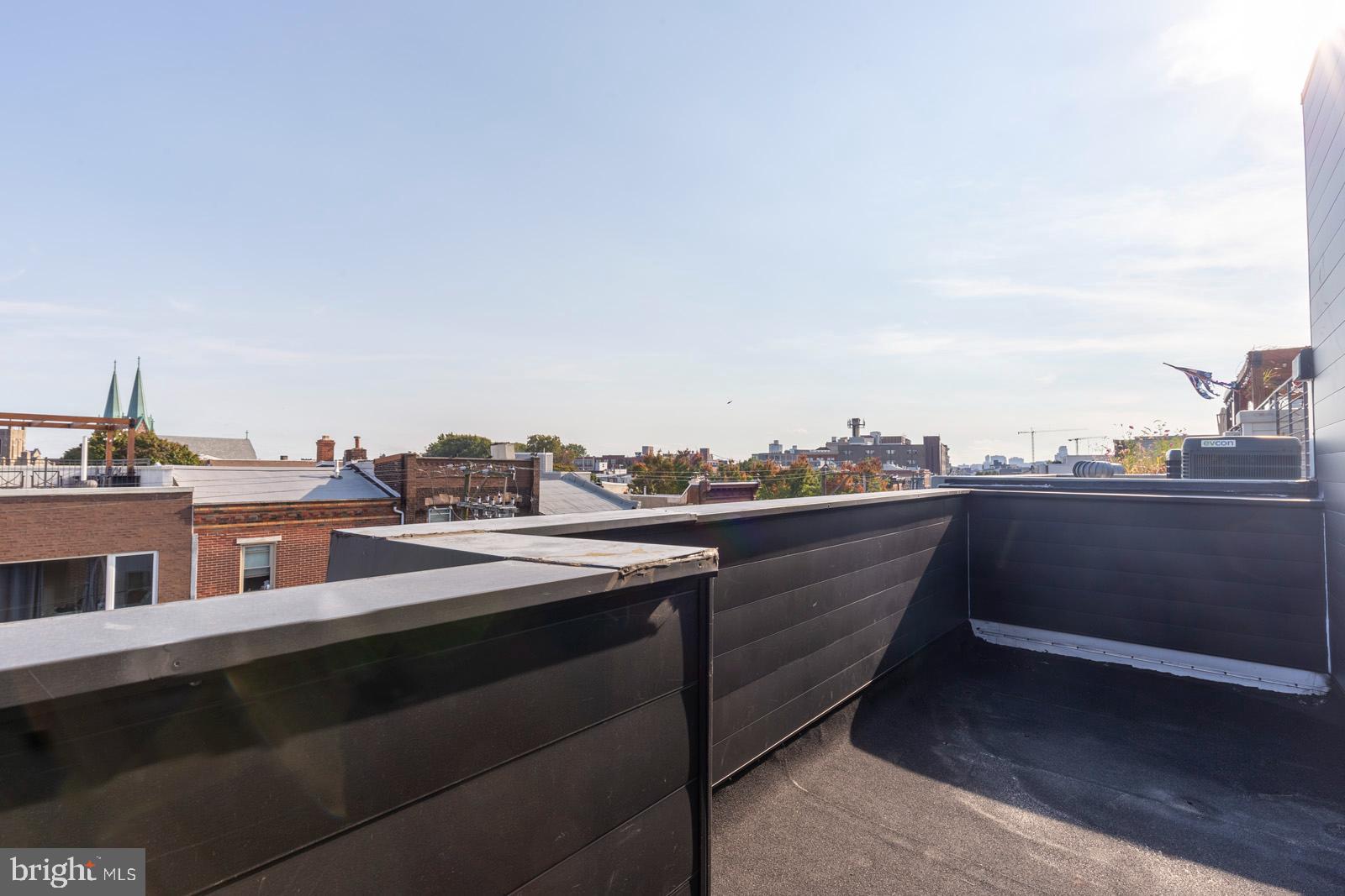 FISHTOWN - Residential Lease