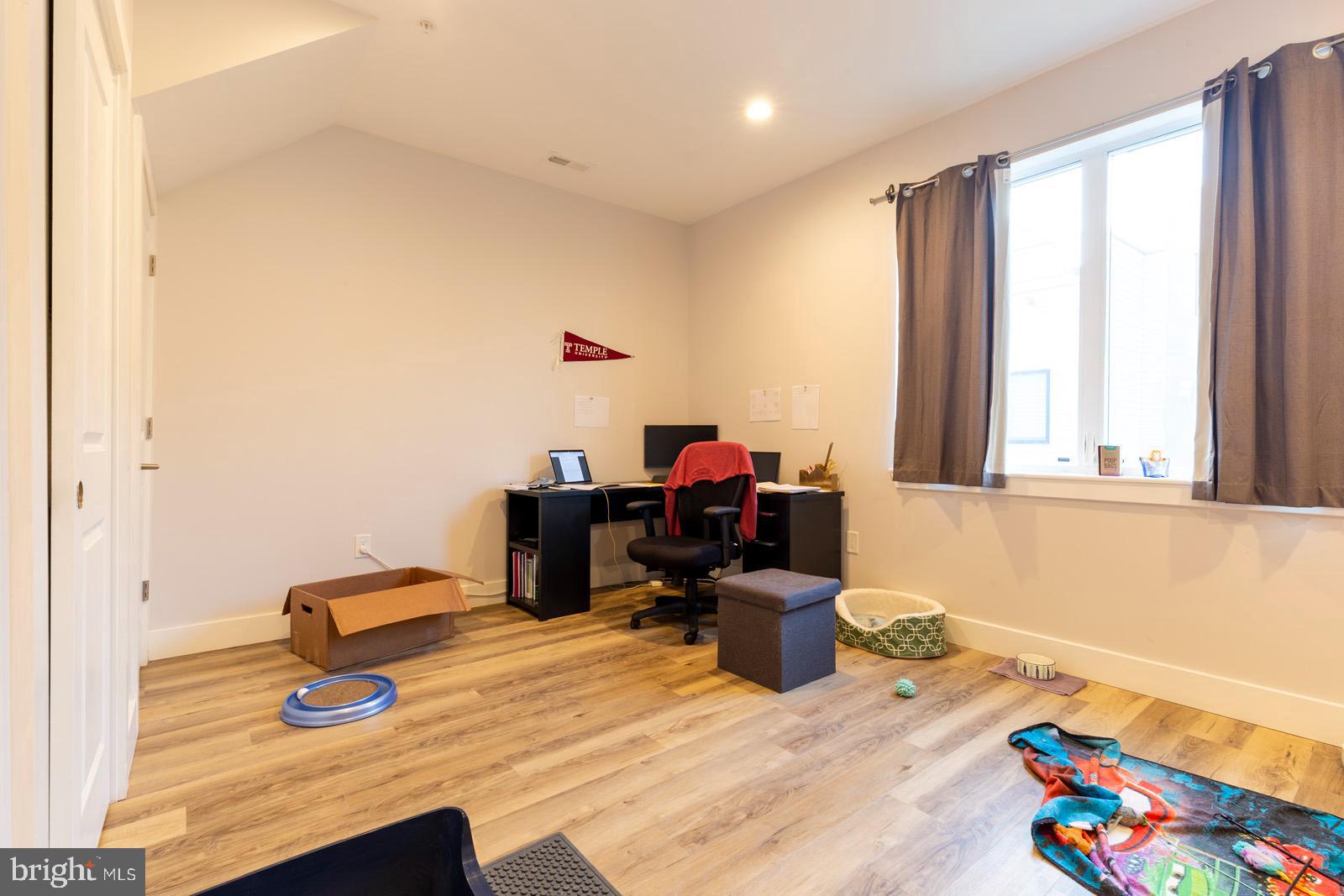 FISHTOWN - Residential Lease