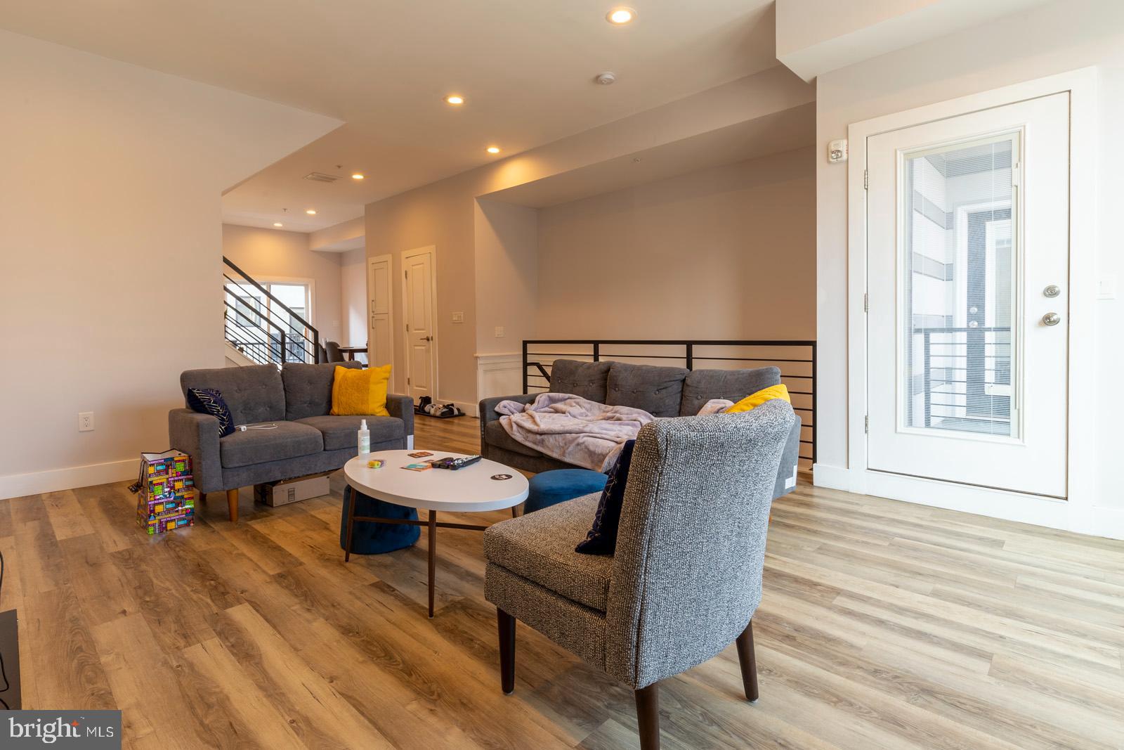 FISHTOWN - Residential Lease