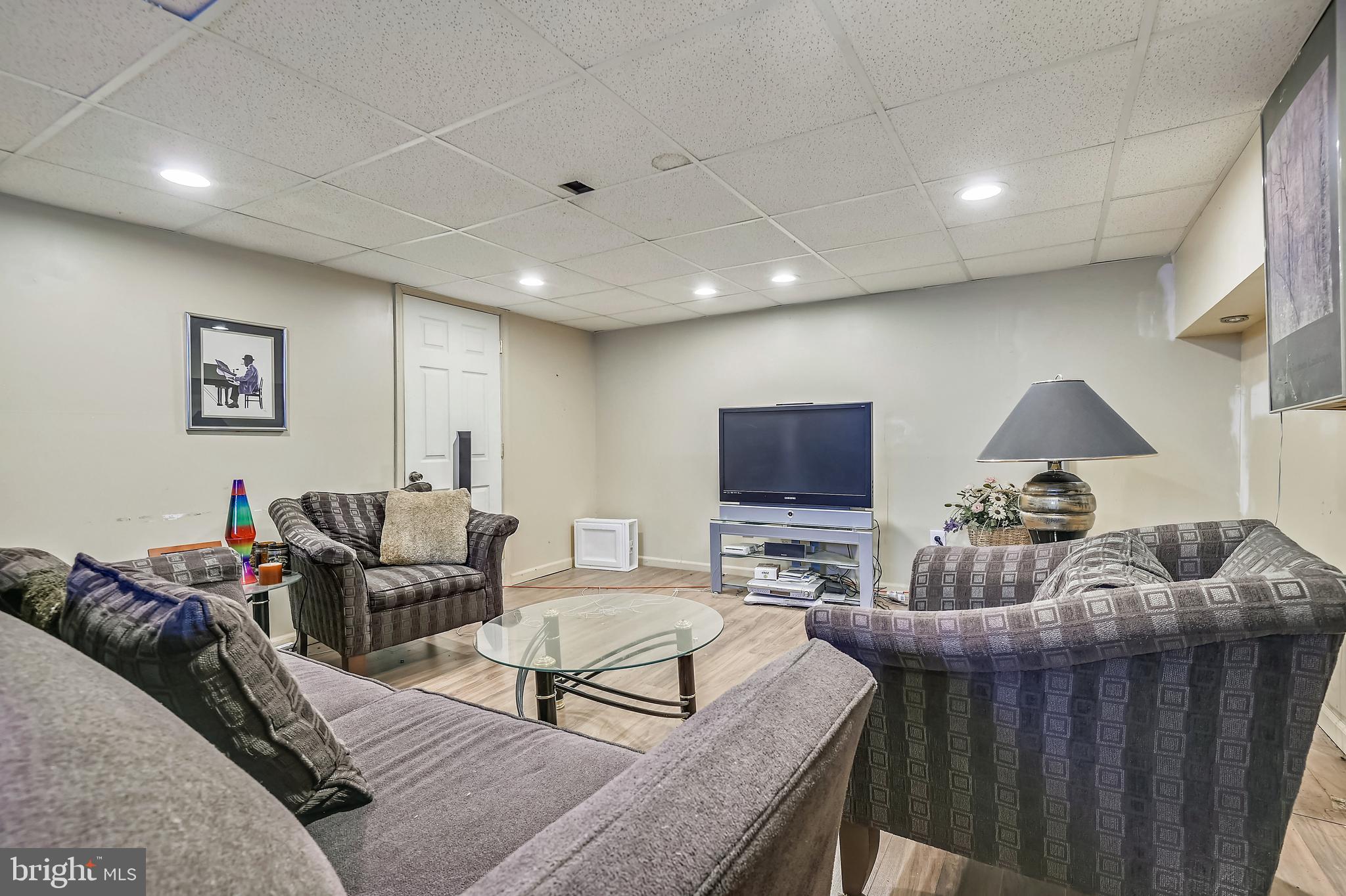 KENILWORTH PARK - Residential